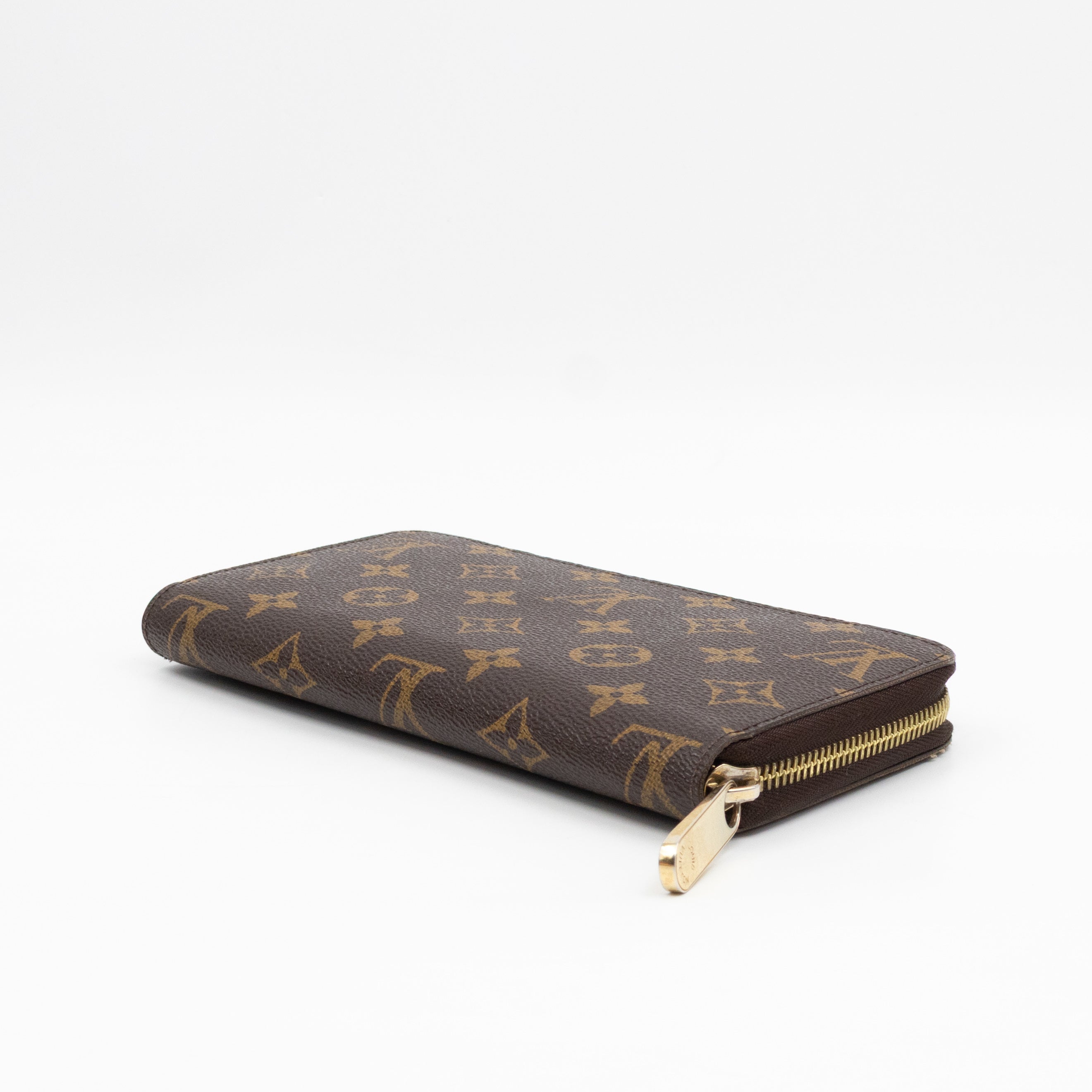 Zippy Wallet Monogram