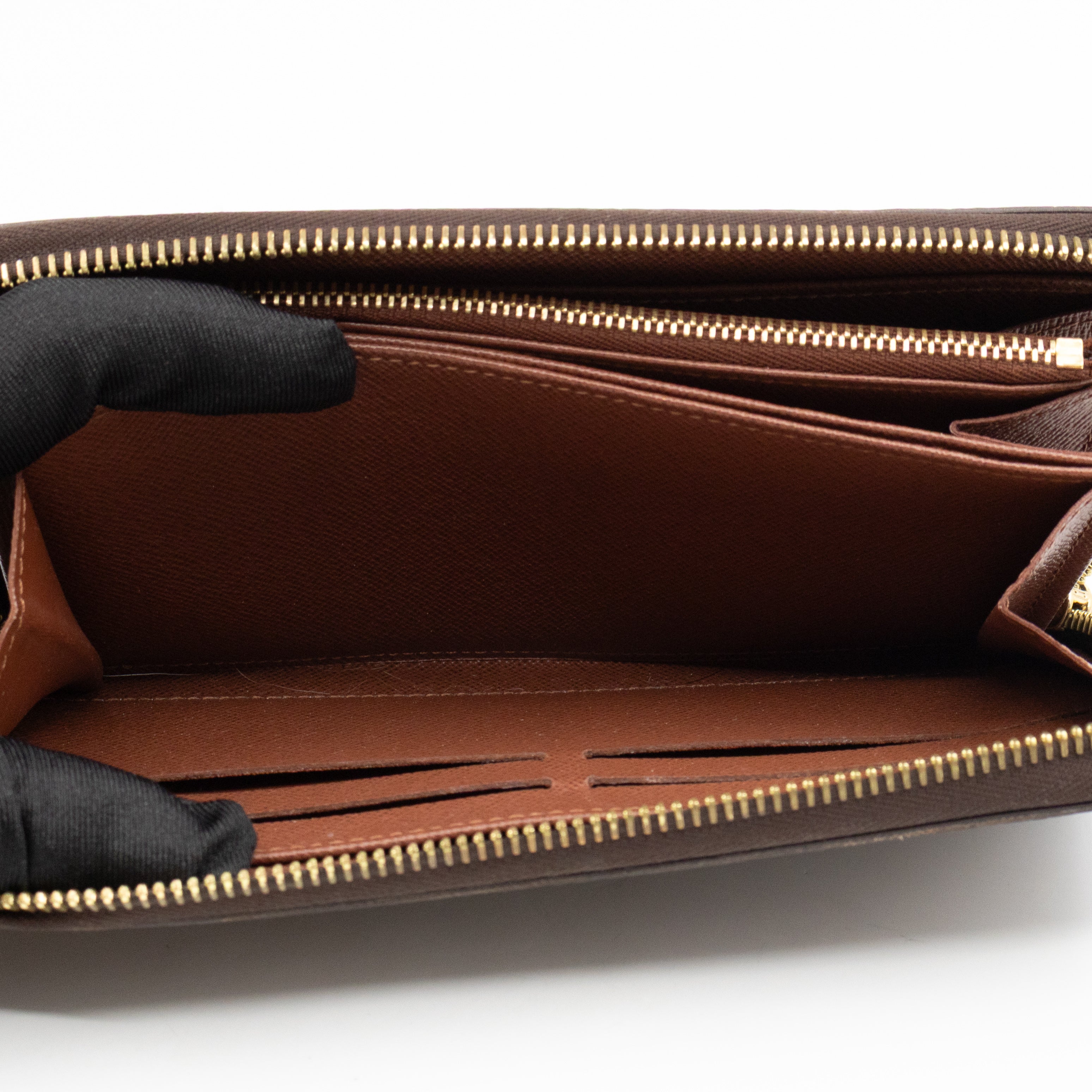 Zippy Wallet Monogram