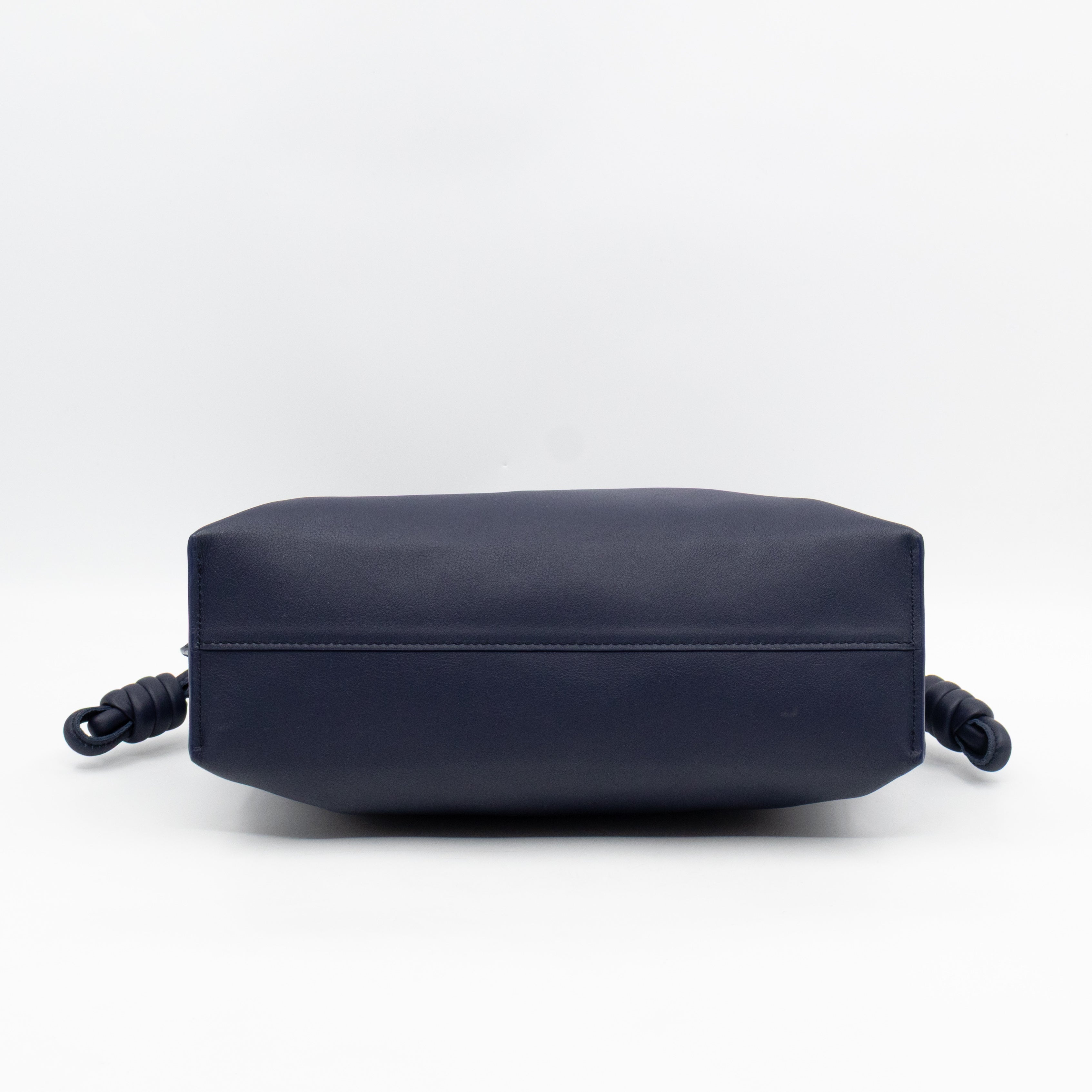 Flamenco Medium Bag with Spiral Strap Abyss Blue Leather