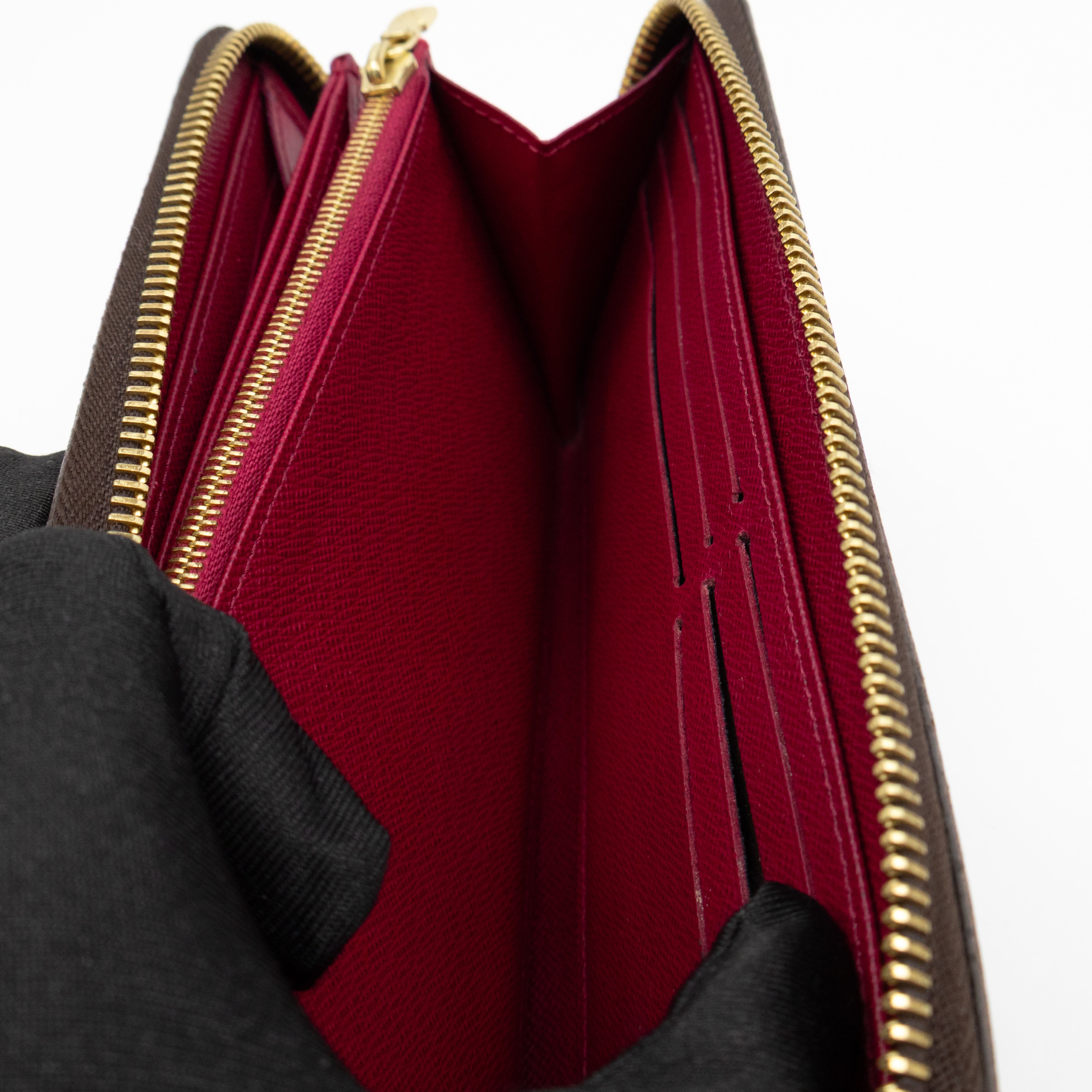 Zippy Wallet Monogram Fuchsia