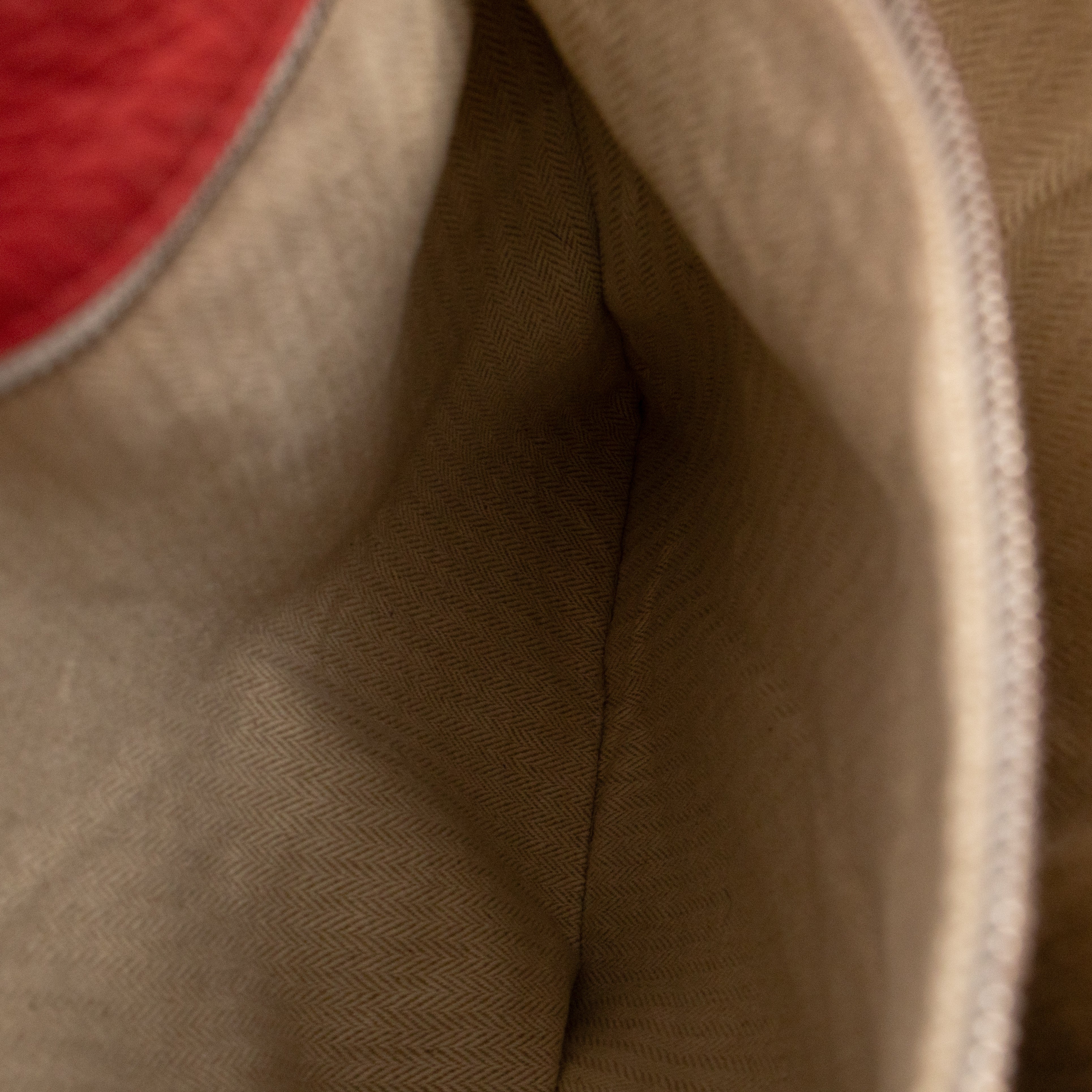 Marwari GM Bougainvillea Taurillon Clemence Leather