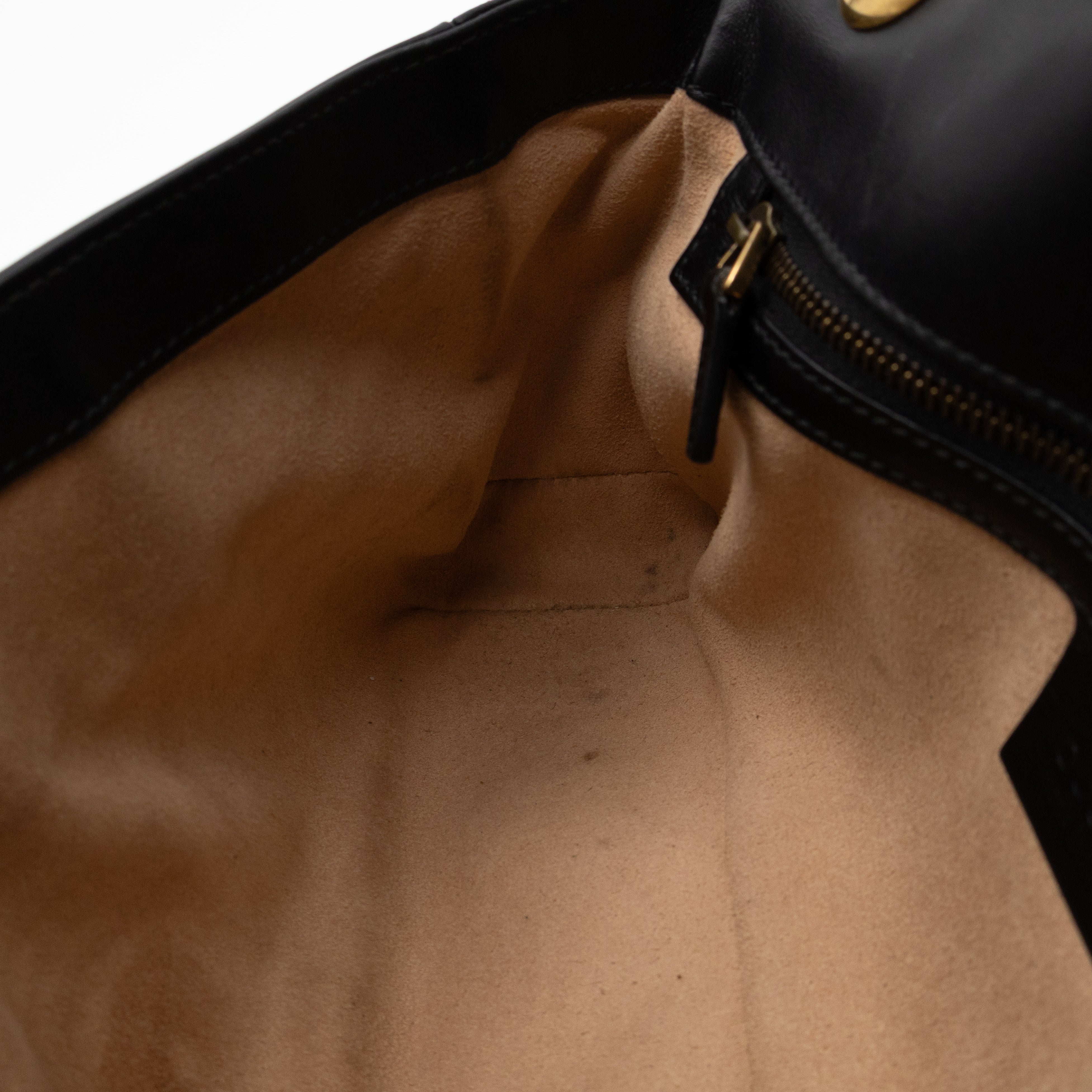 GG Marmont Flap Medium Black Leather