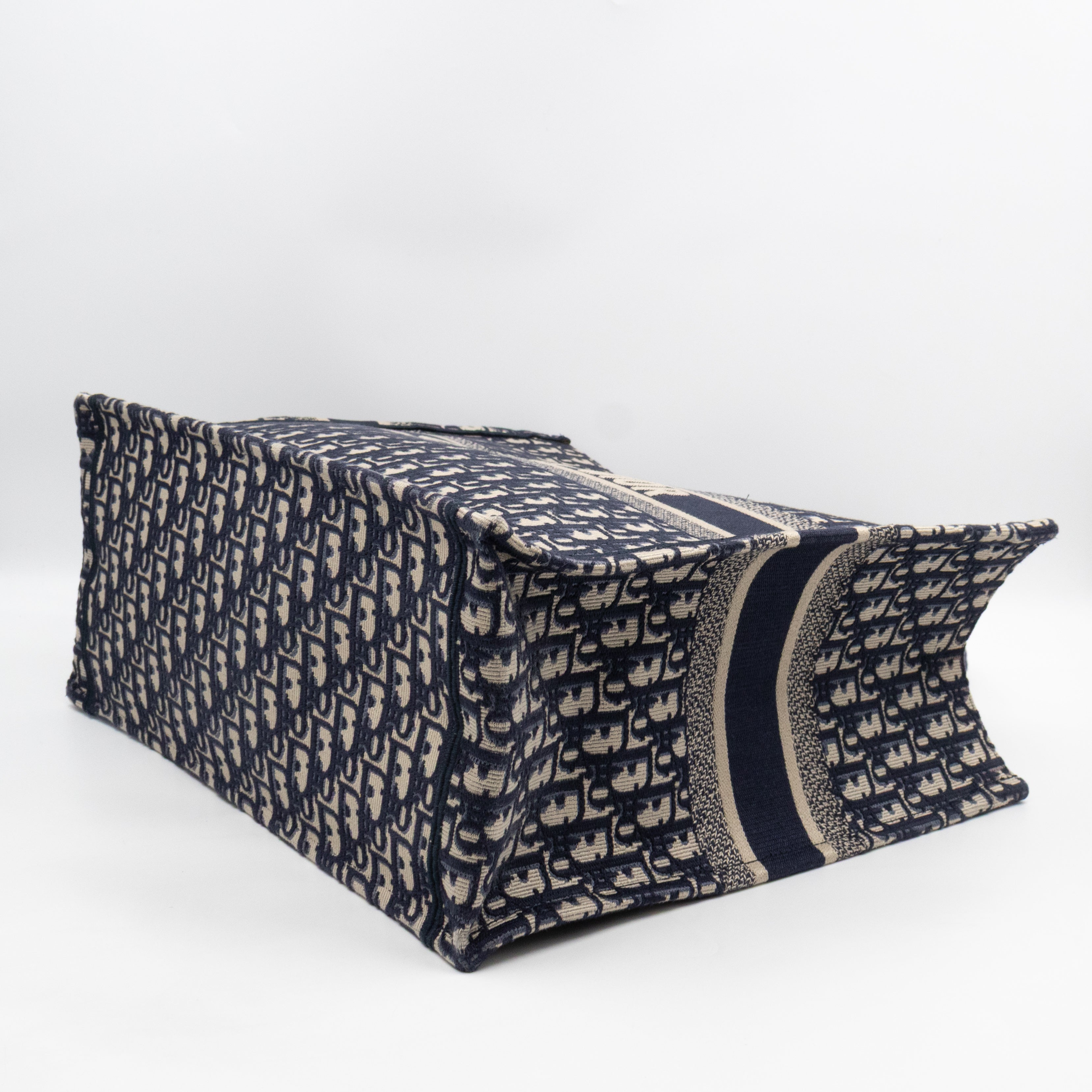 Book Tote Large Blue Oblique Embroidery