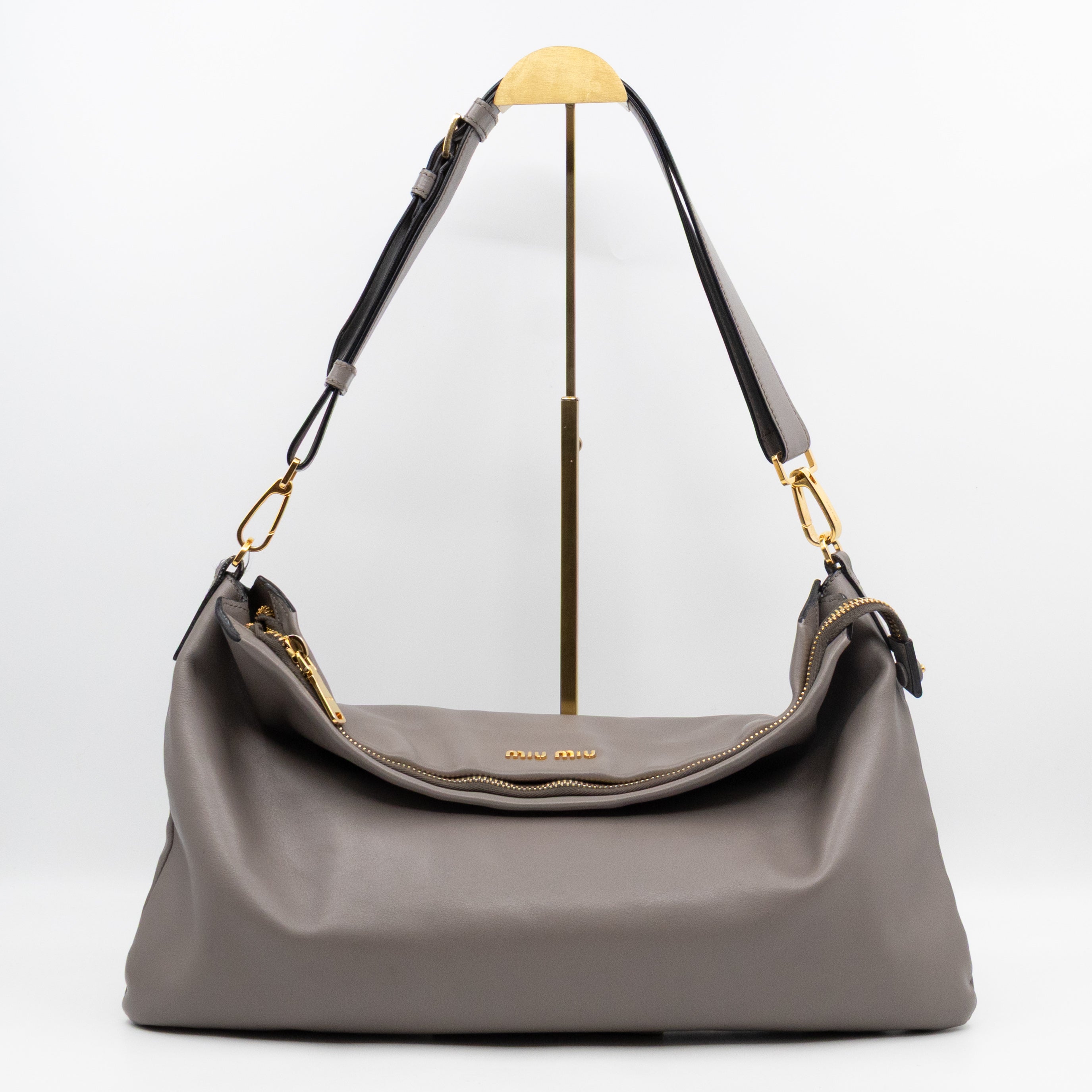 Shoulder Bag Argilla Grey Soft Calf Leather