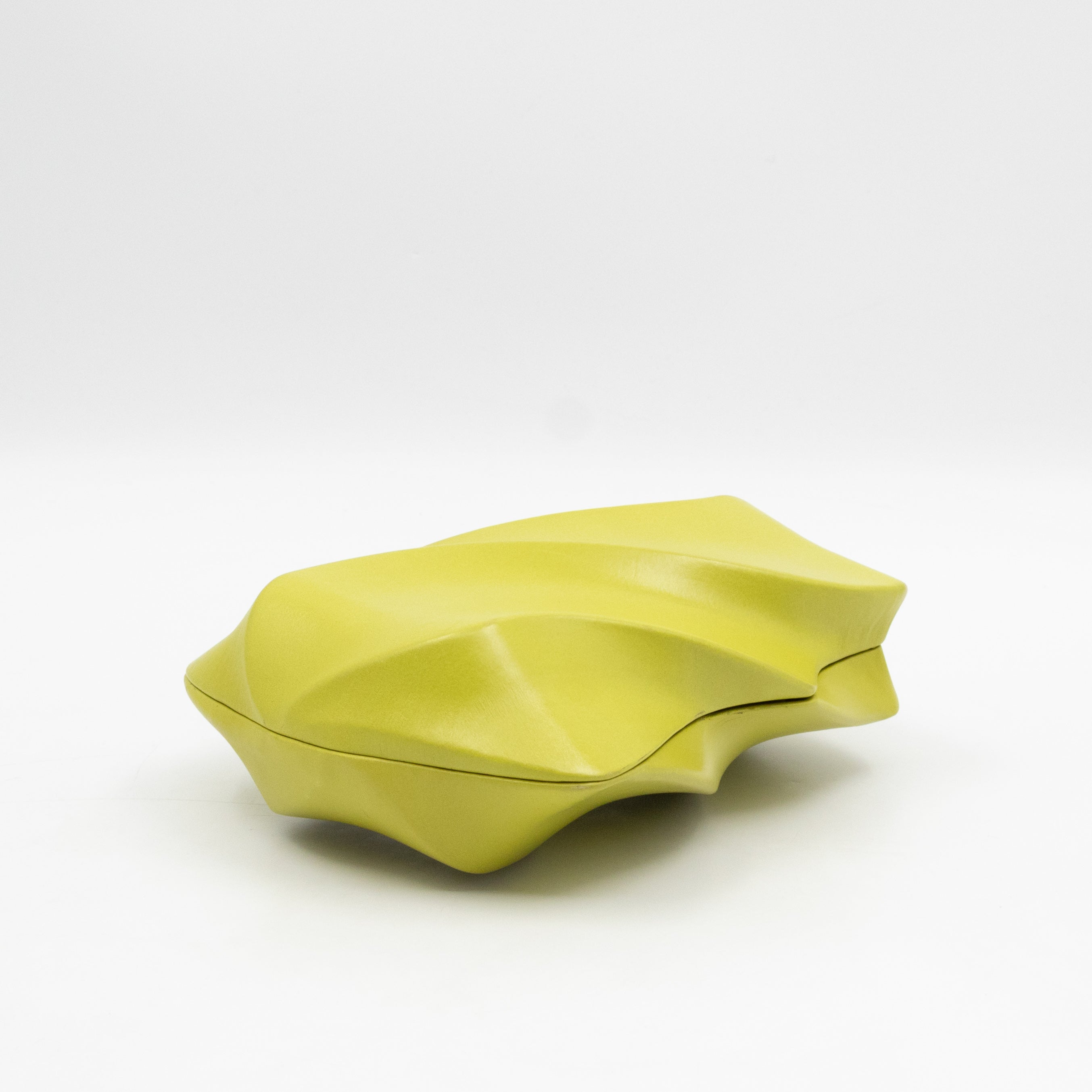 Whirl Spiral Clutch Kiwi Leather