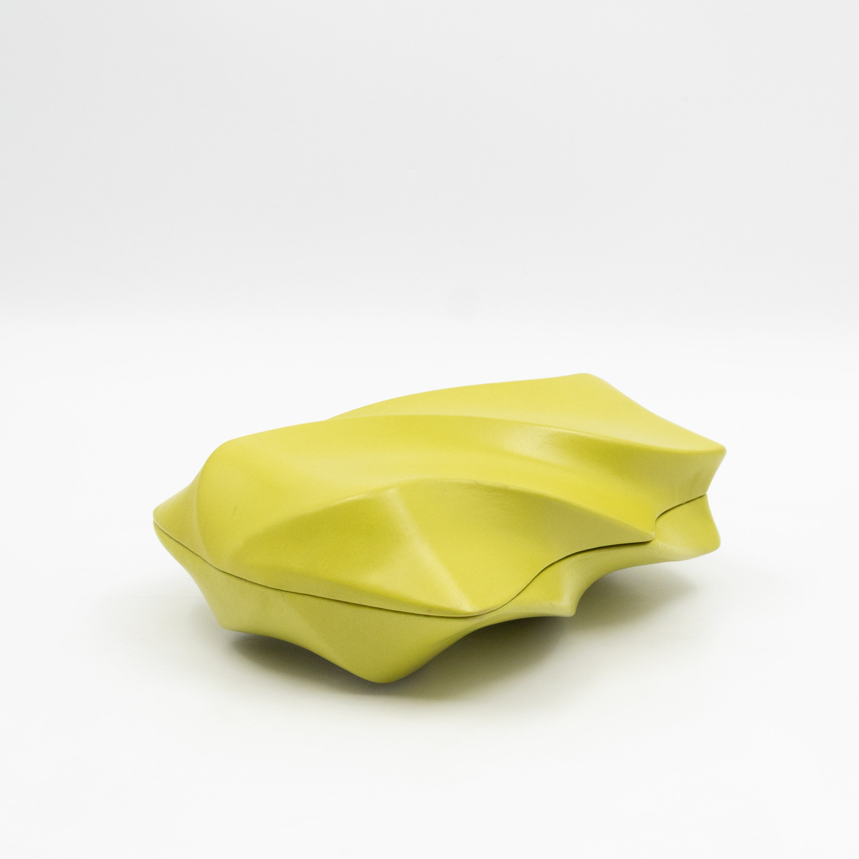 Whirl Spiral Clutch Kiwi Leather