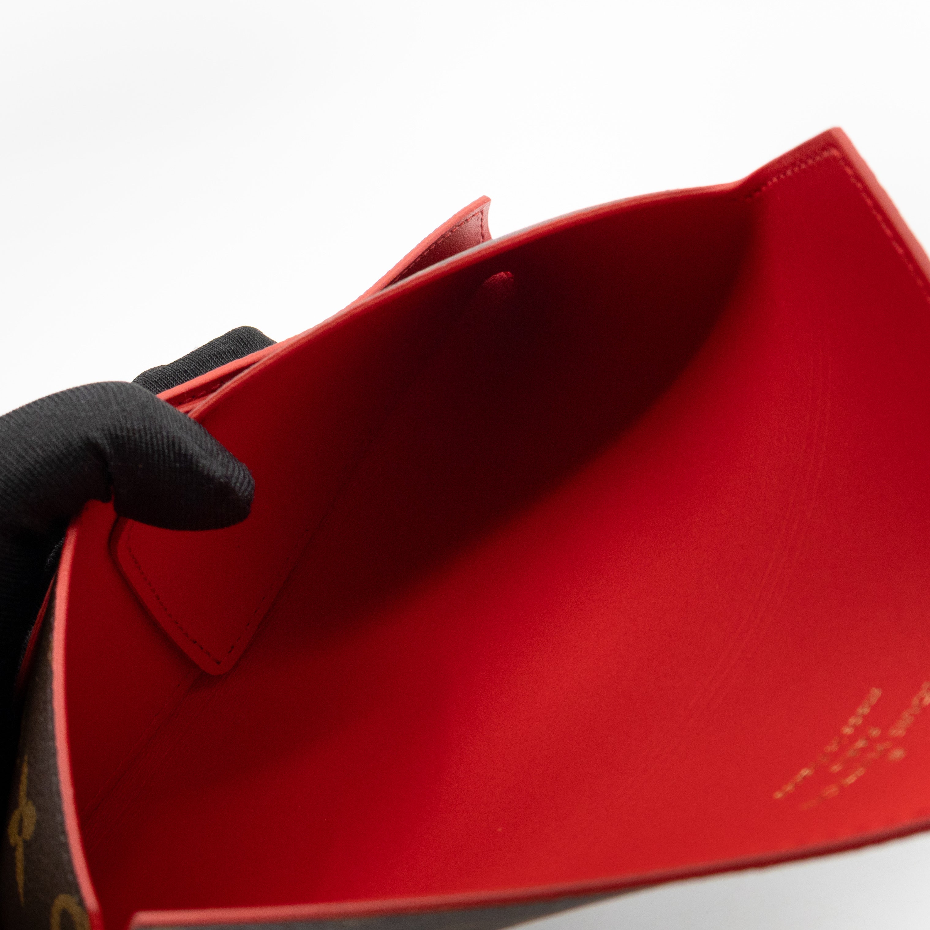 Kirigami Pochette Medium Monogram Red