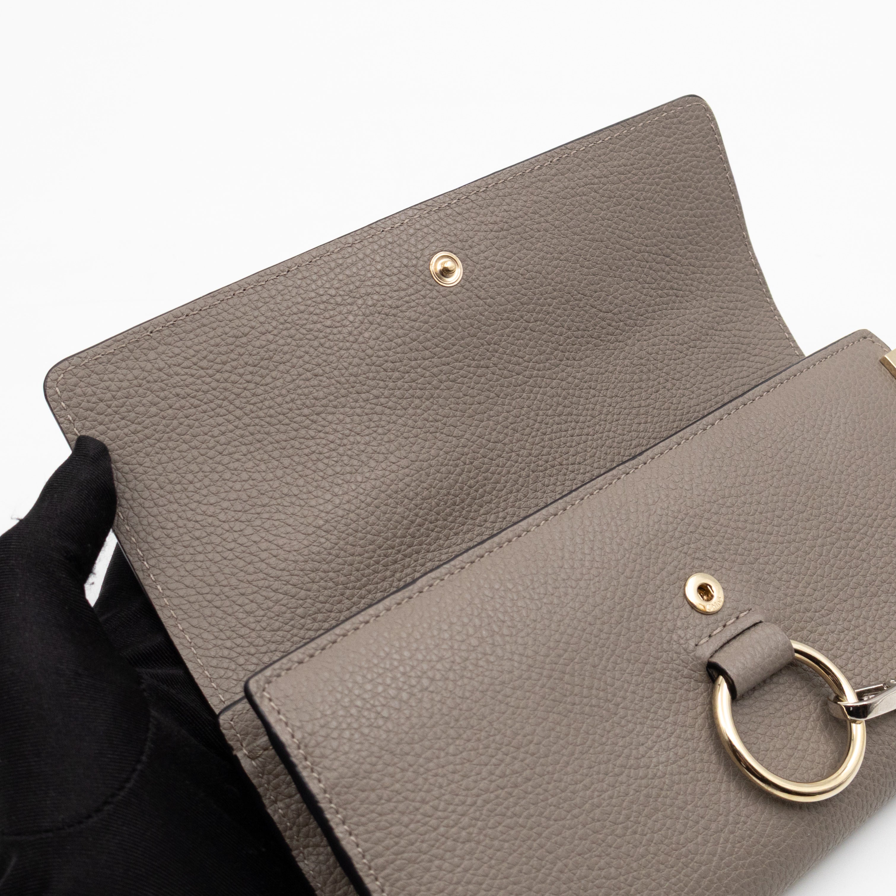 Faye Wallet Motty Grey Leather