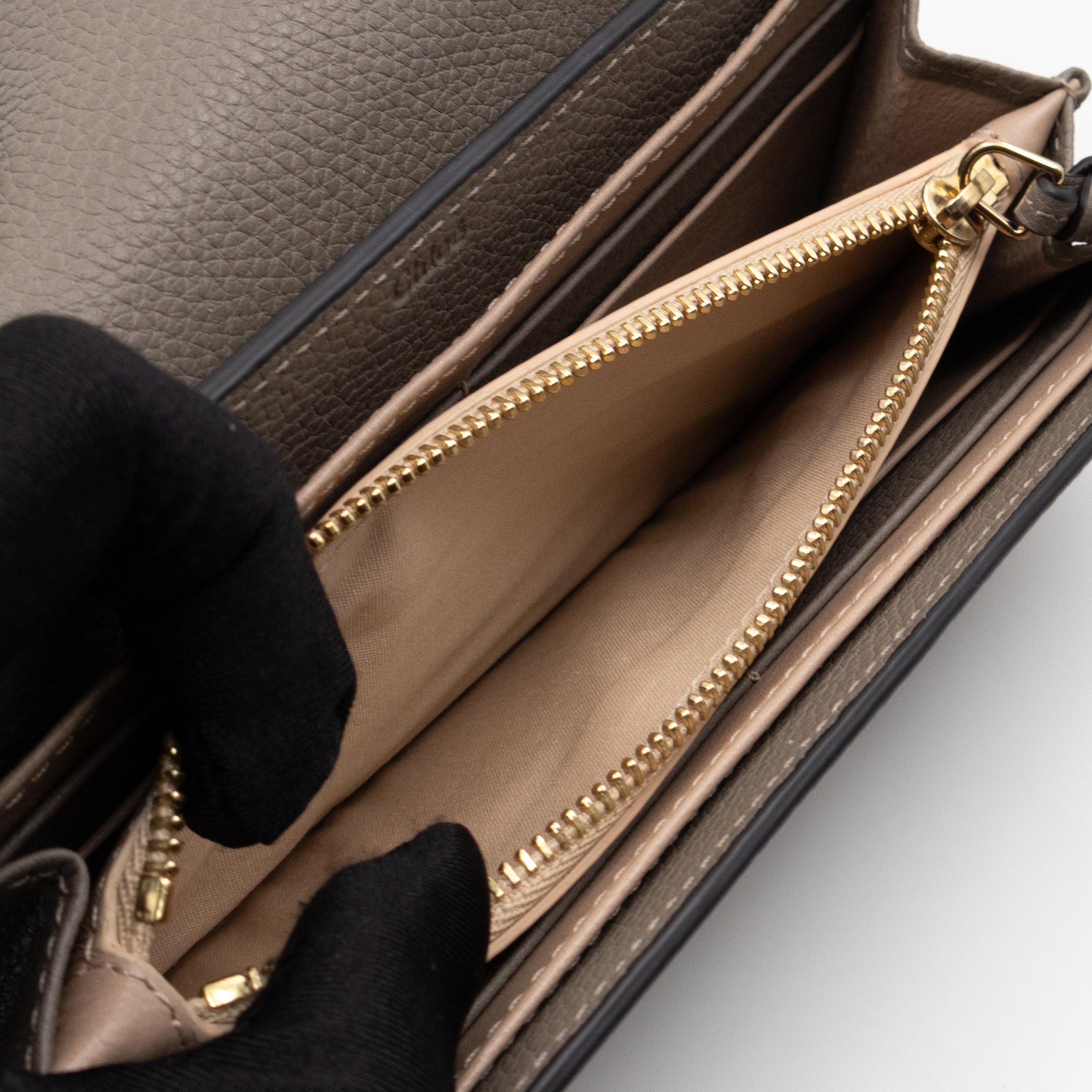 Faye Wallet Motty Grey Leather