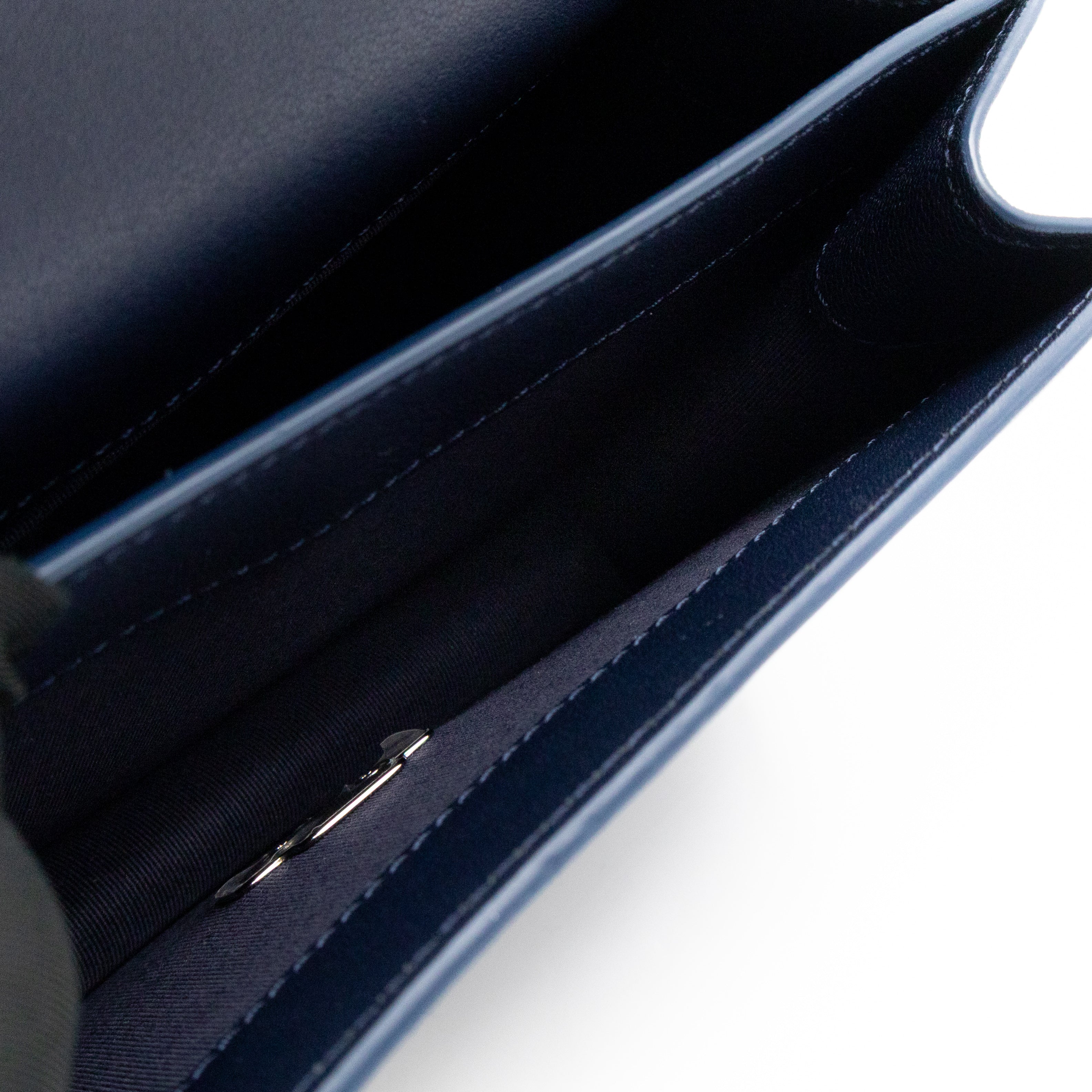 CC Box Flap Bag Blue Leather