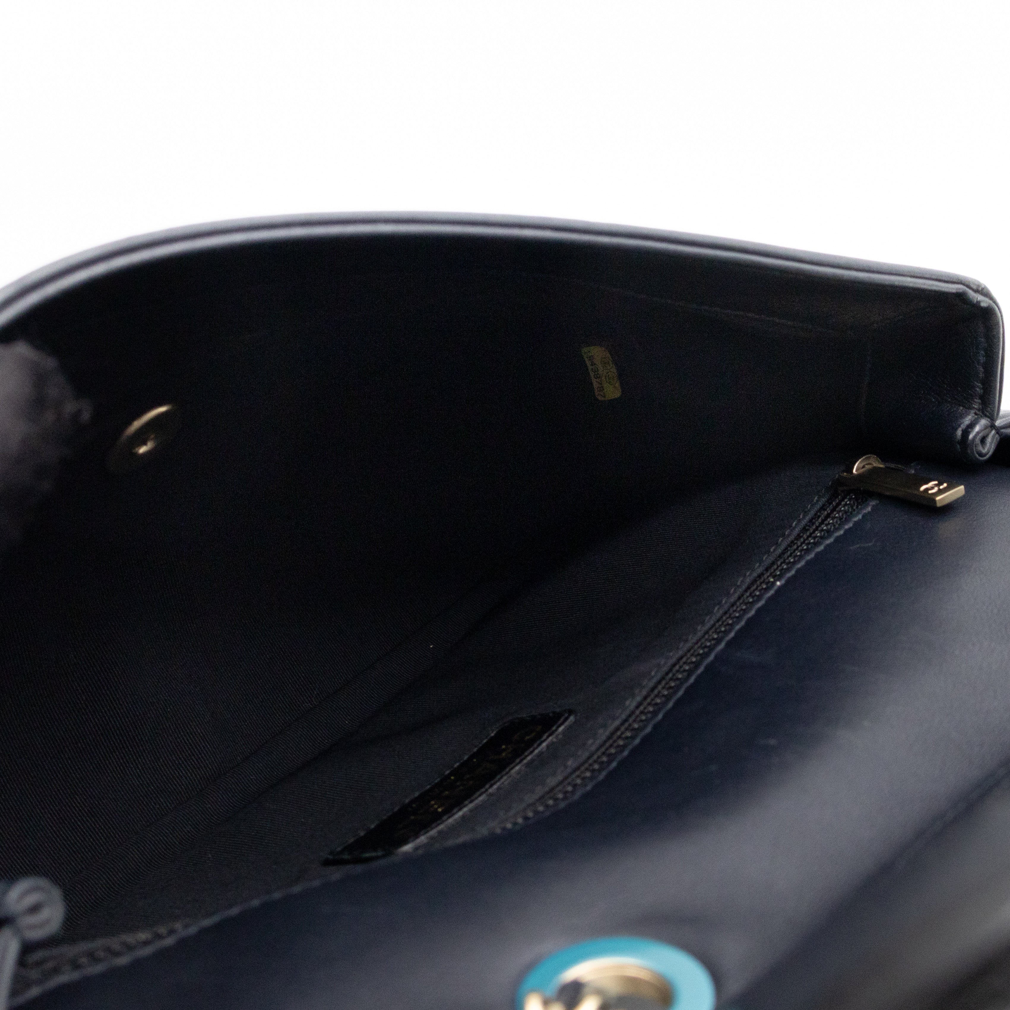 Graphic Medium Flap Bag Blue & Black Leather