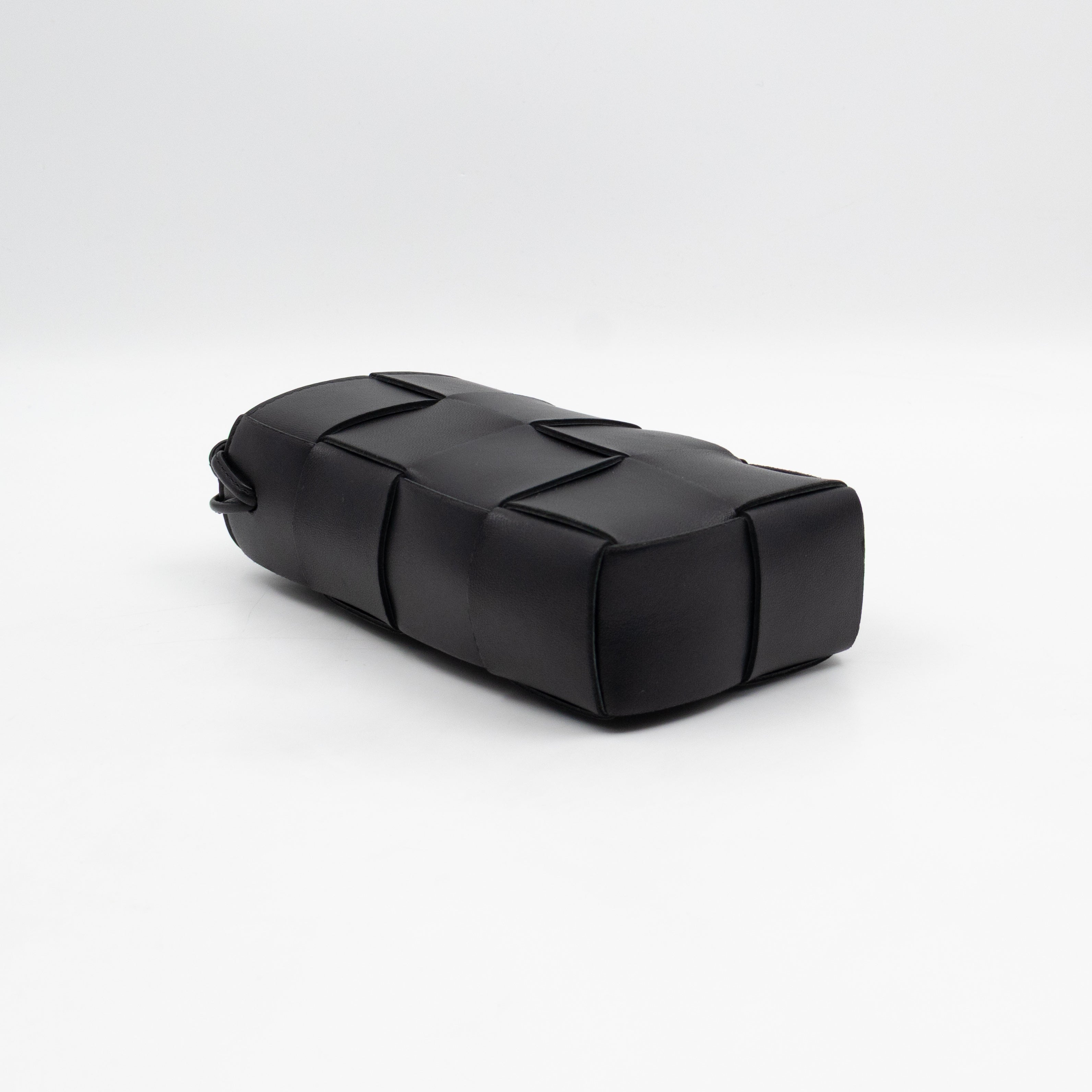 Cassette Phone Pouch Black Maxi Intrecciato Leather