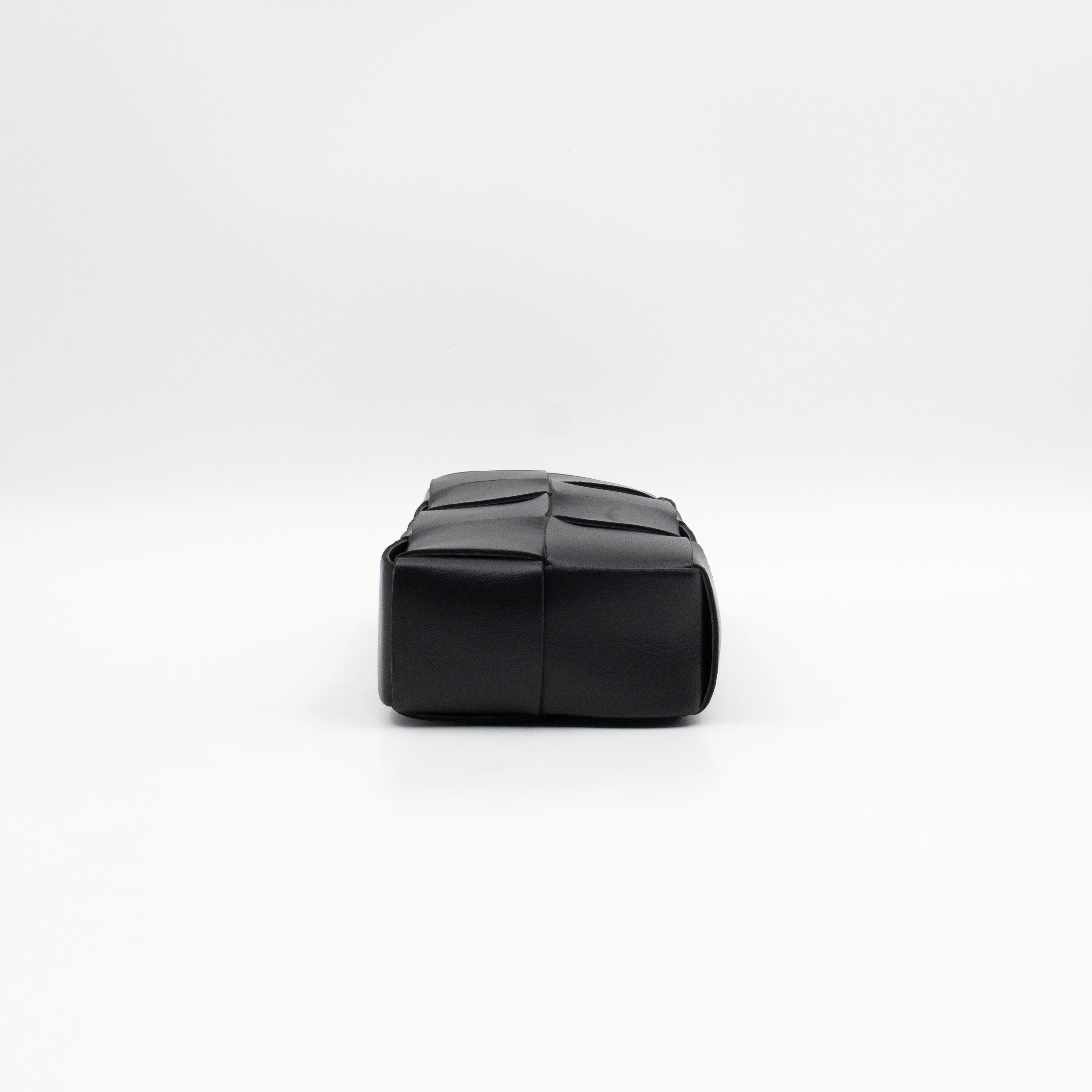 Cassette Phone Pouch Black Maxi Intrecciato Leather