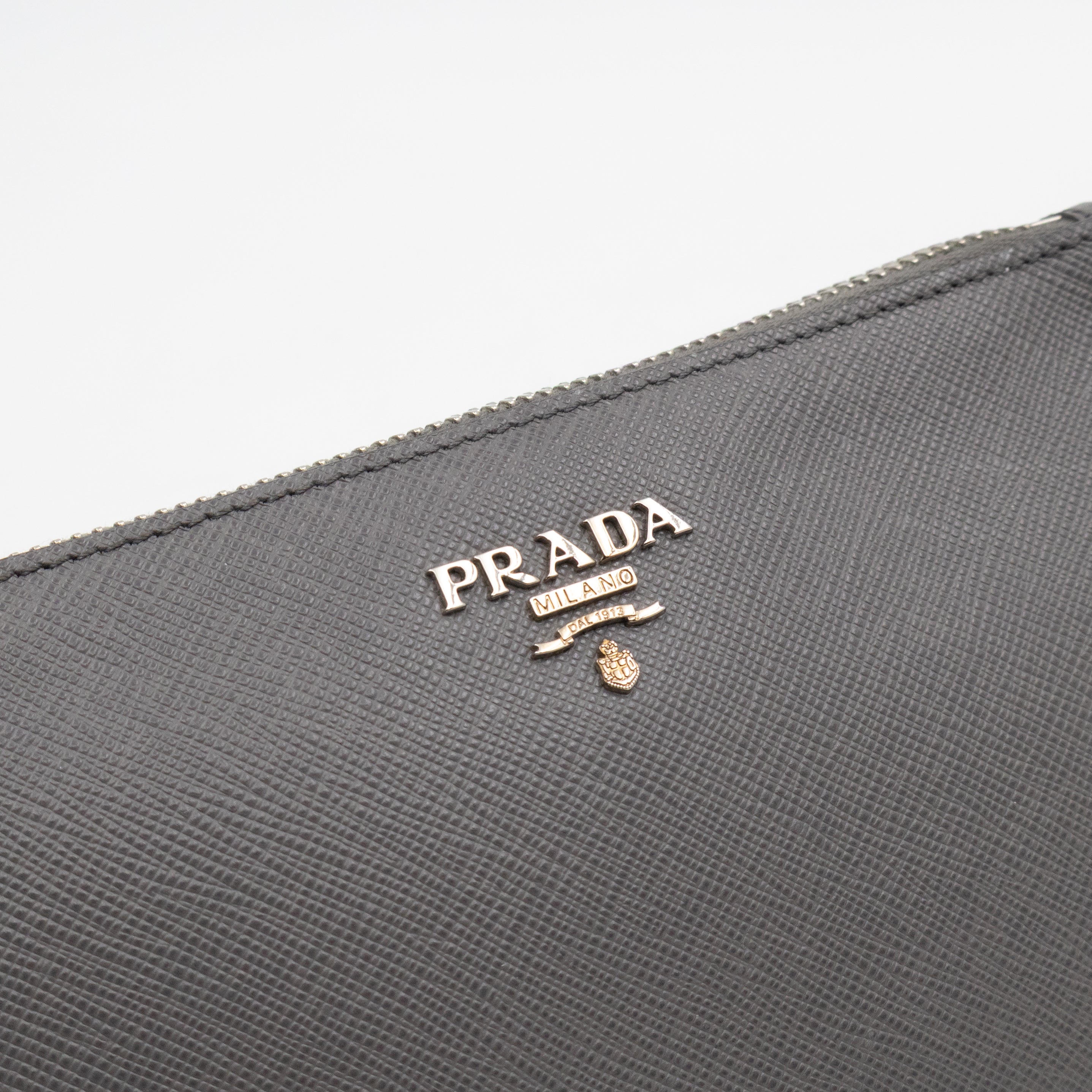 Small Pouch Grey Saffiano Leather