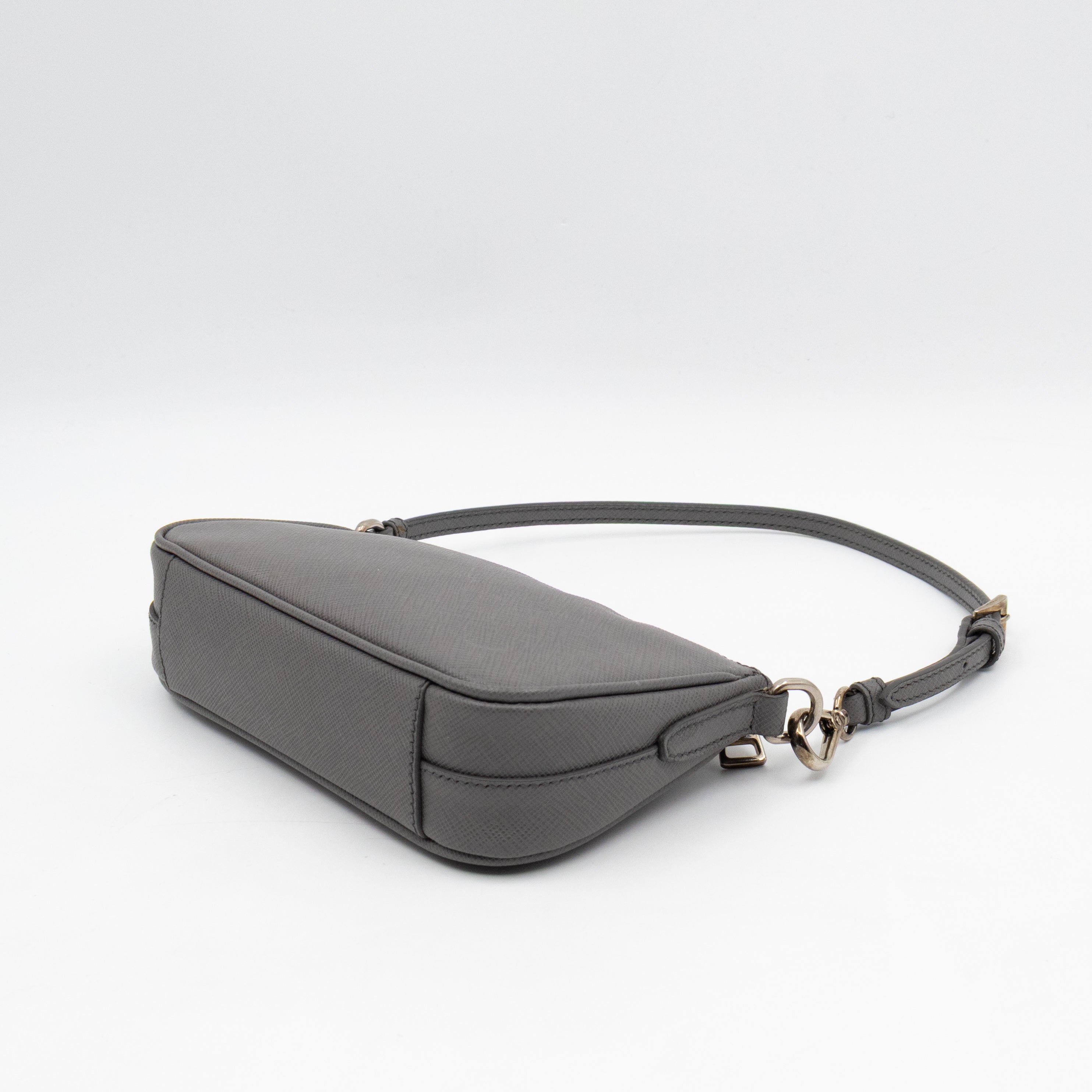 Small Pouch Grey Saffiano Leather