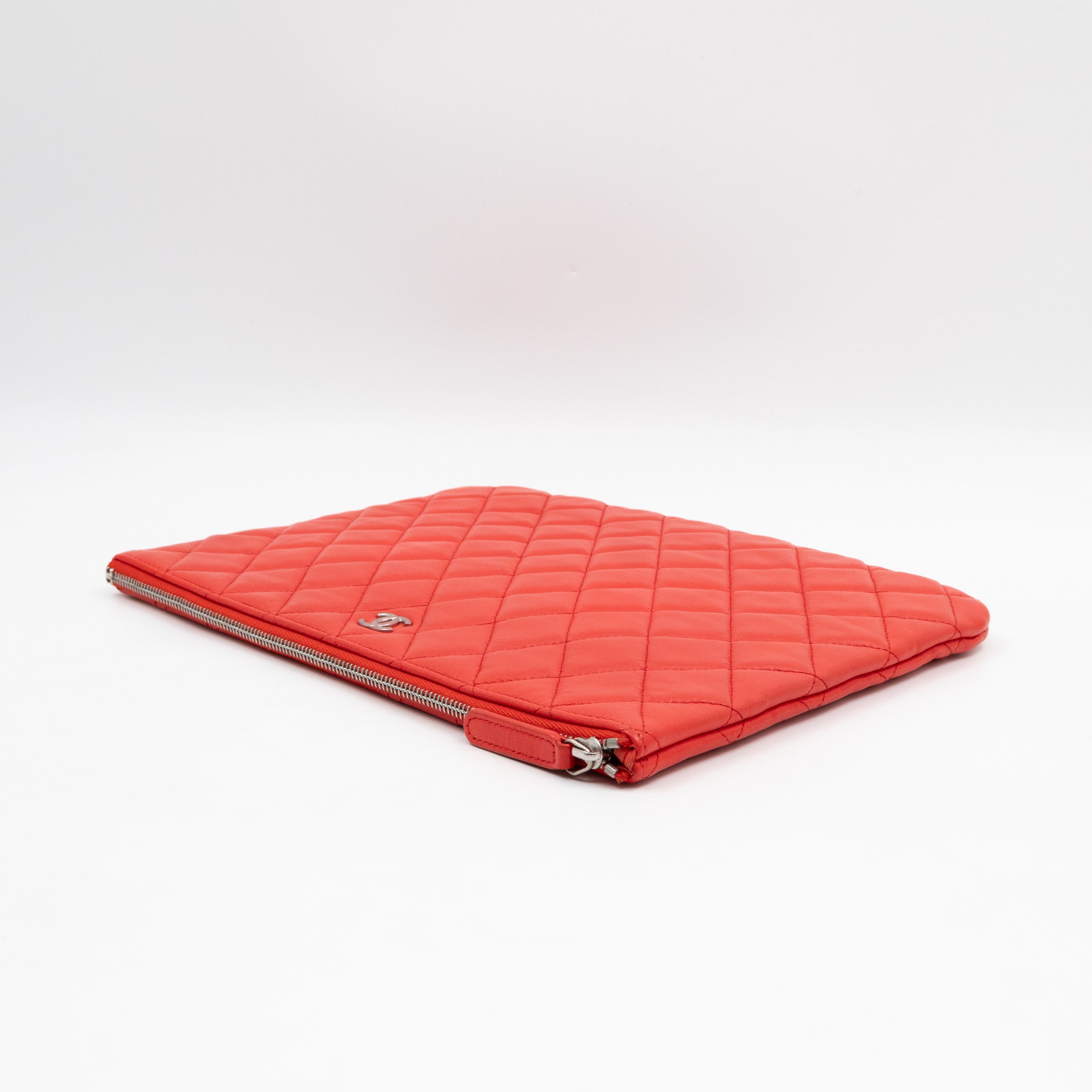 O Case Large Red Leather