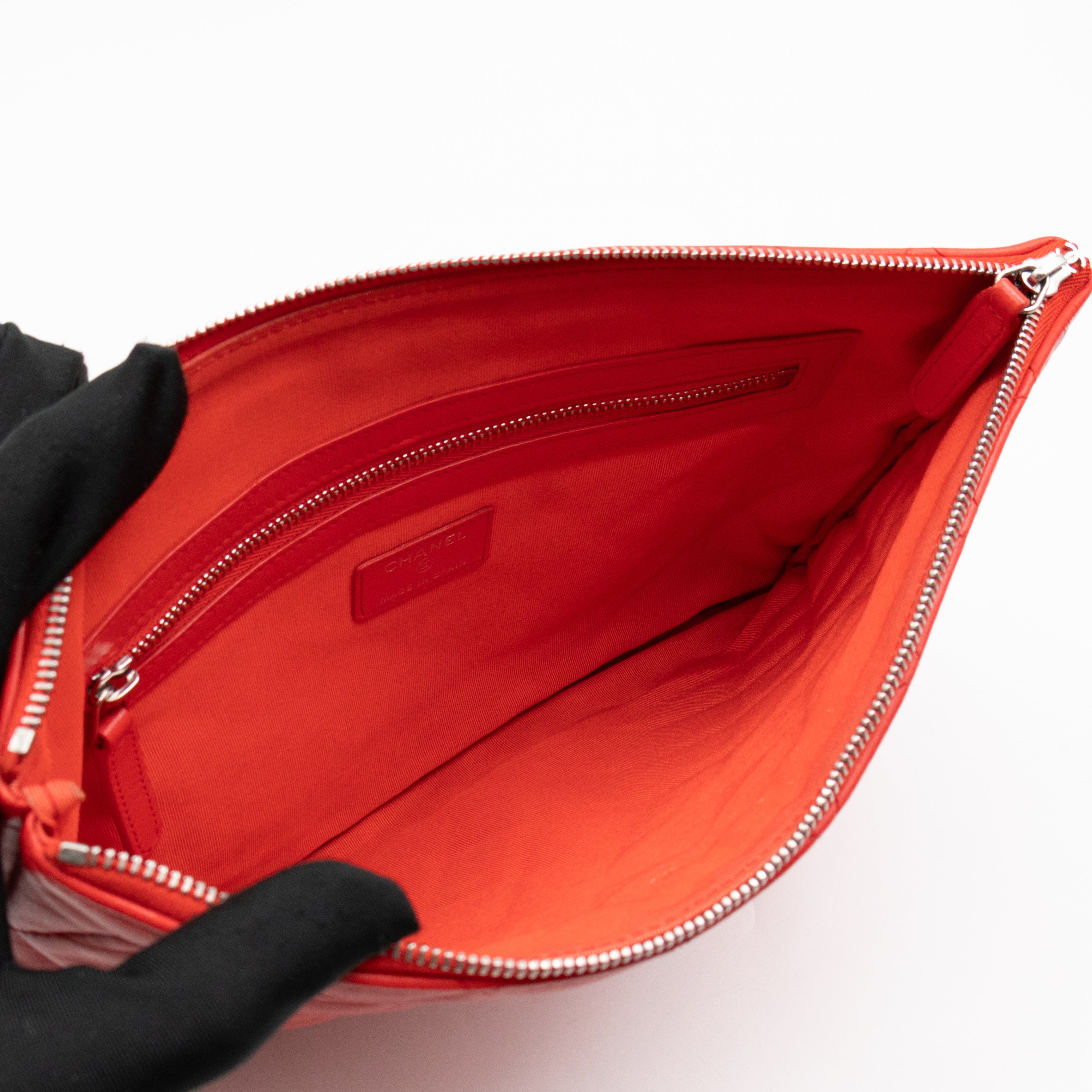 O Case Large Red Leather