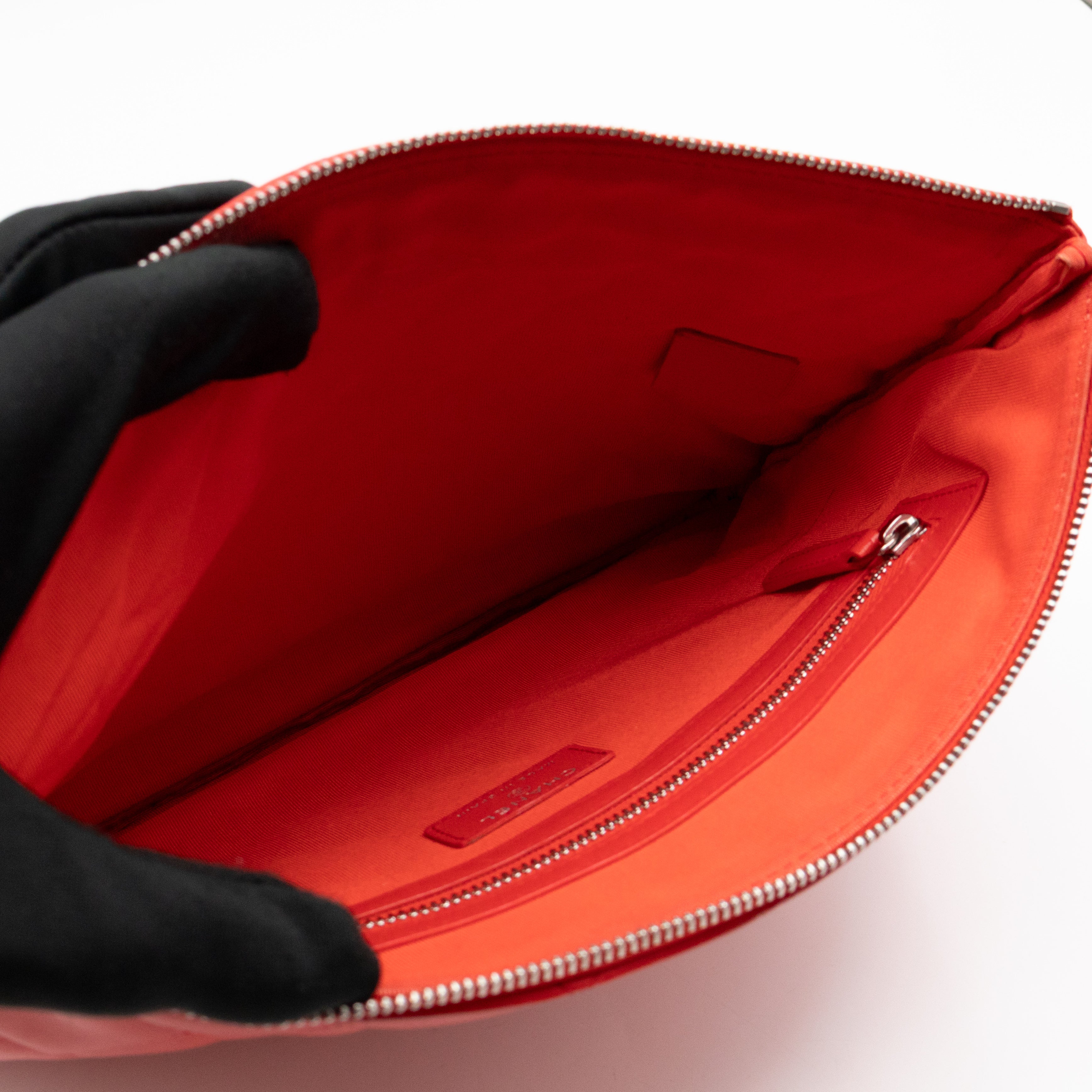 O Case Large Red Leather