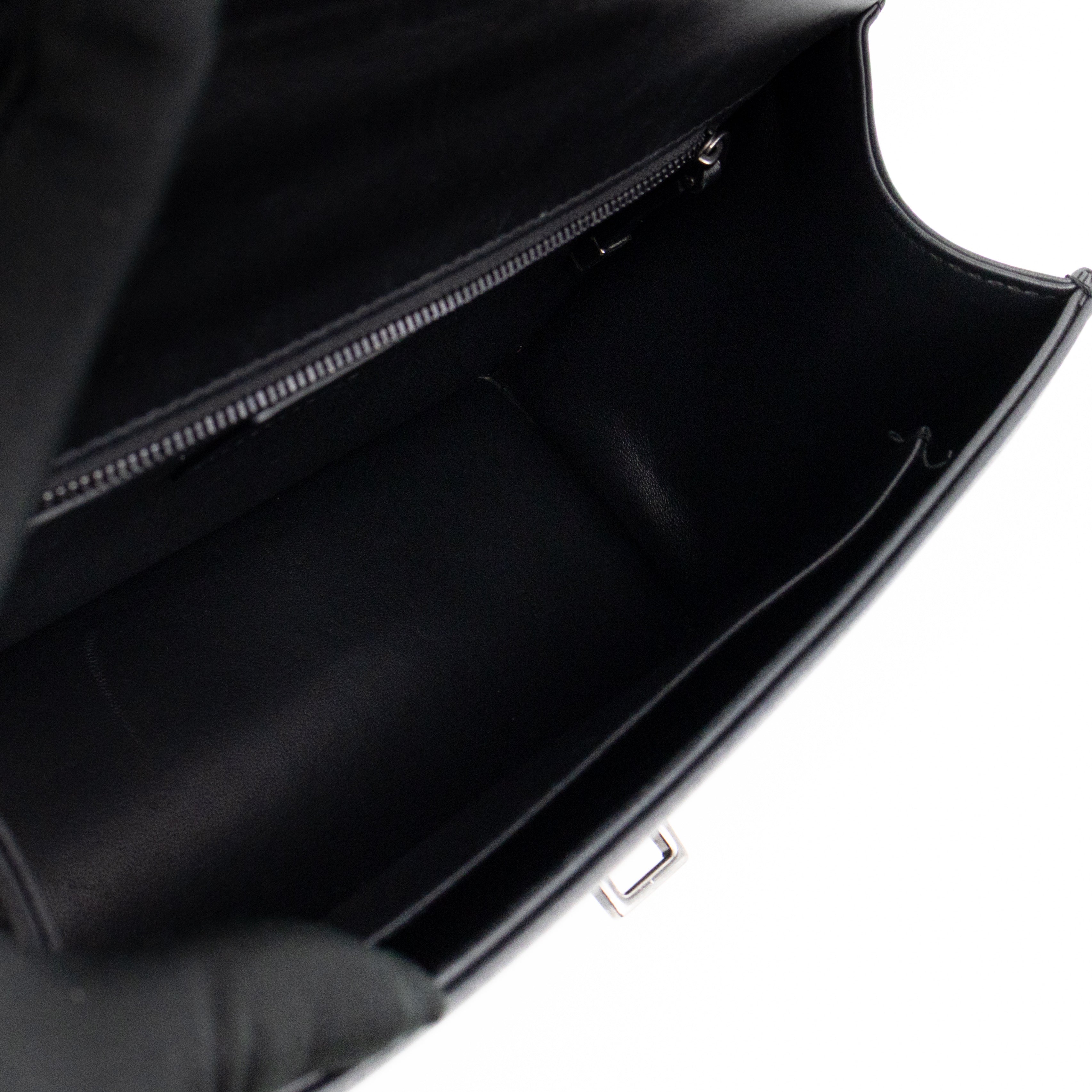 30 Montaigne Top Handle Bag Maxi Cannage Black Leather