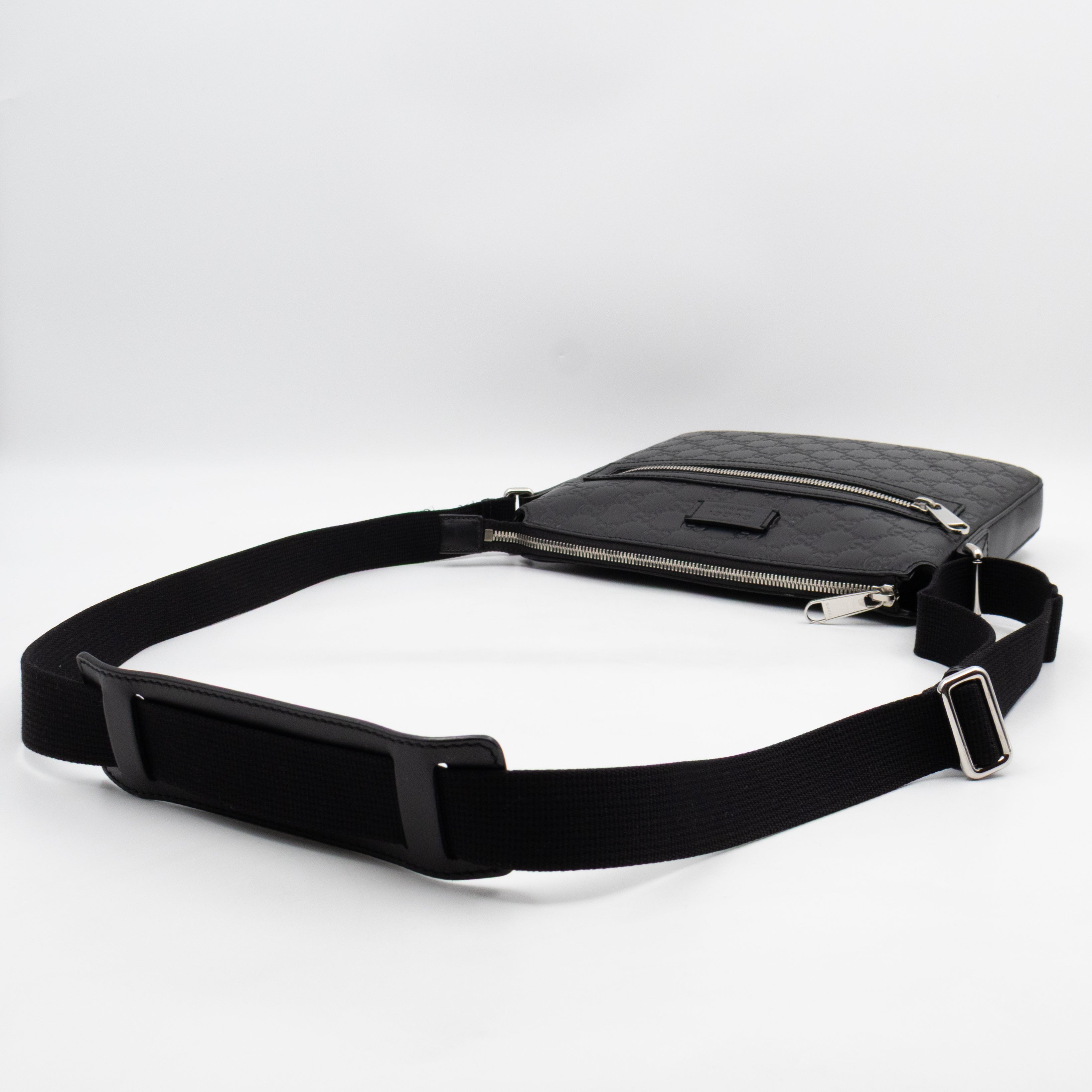 Small Messenger Black Guccissima Leather