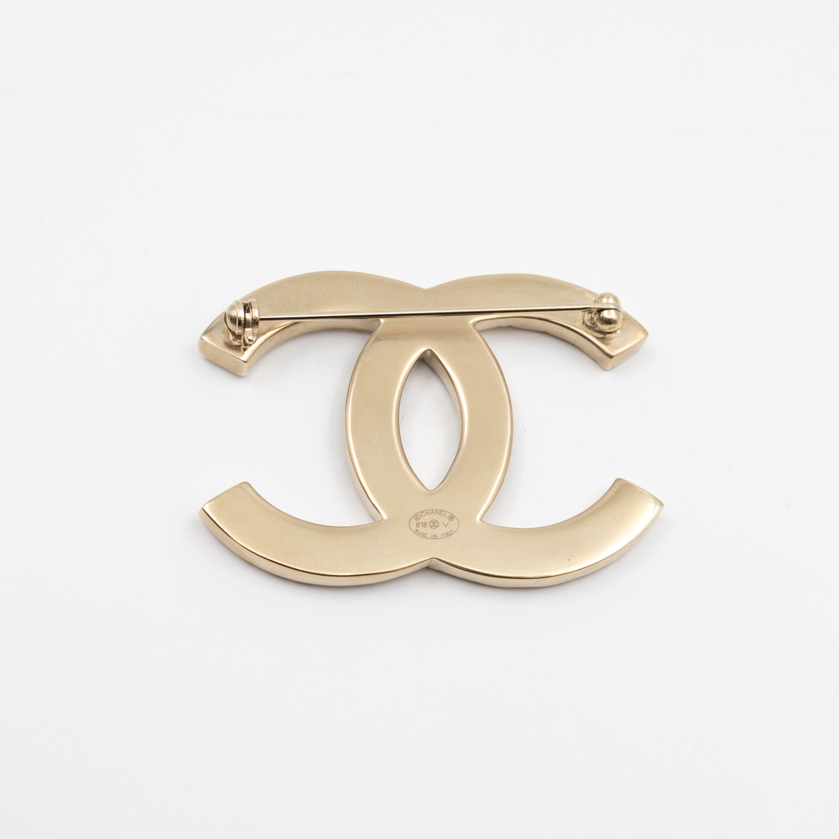 CC Brooch Crystal Light Gold