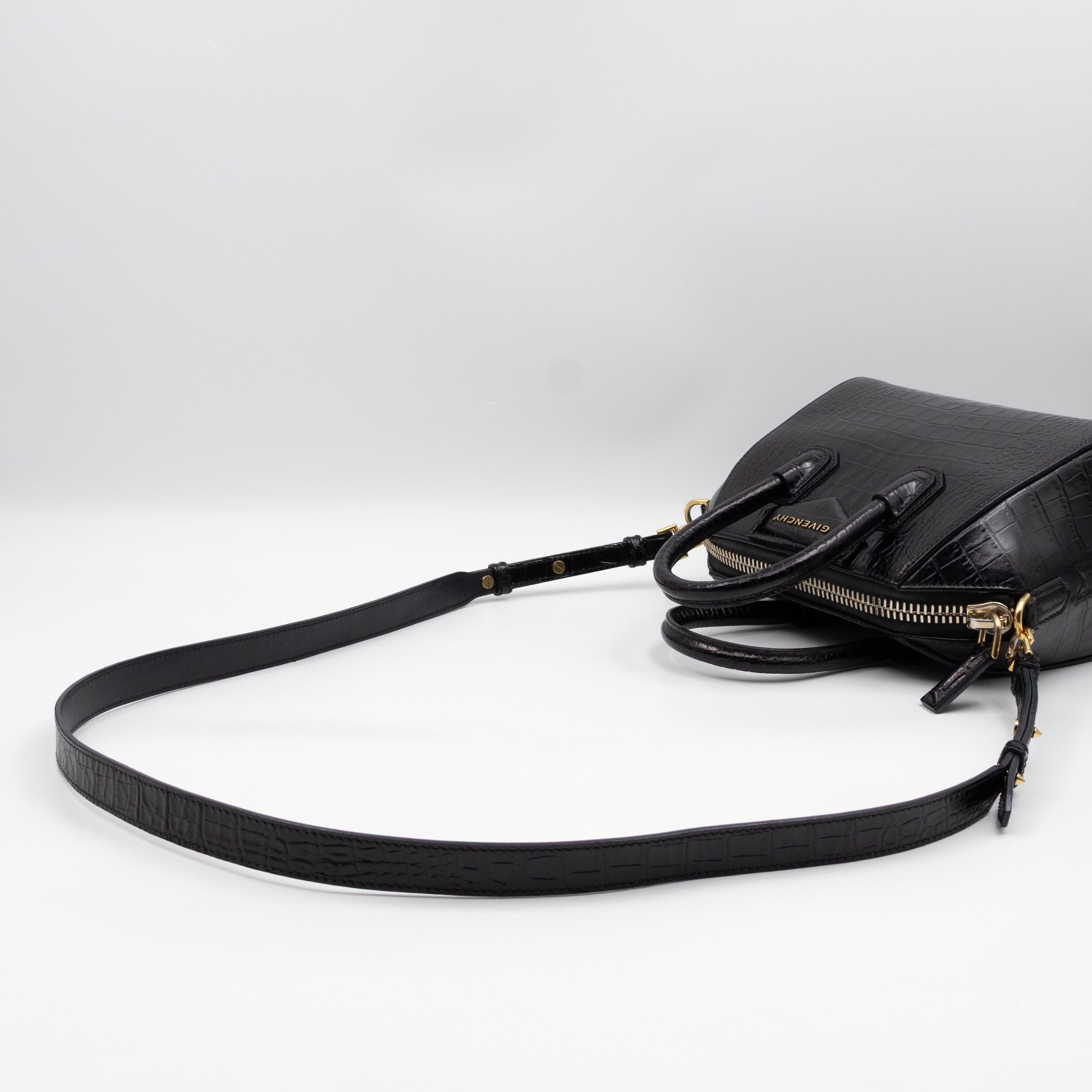 Antigona Mini Black Croc Embossed Leather