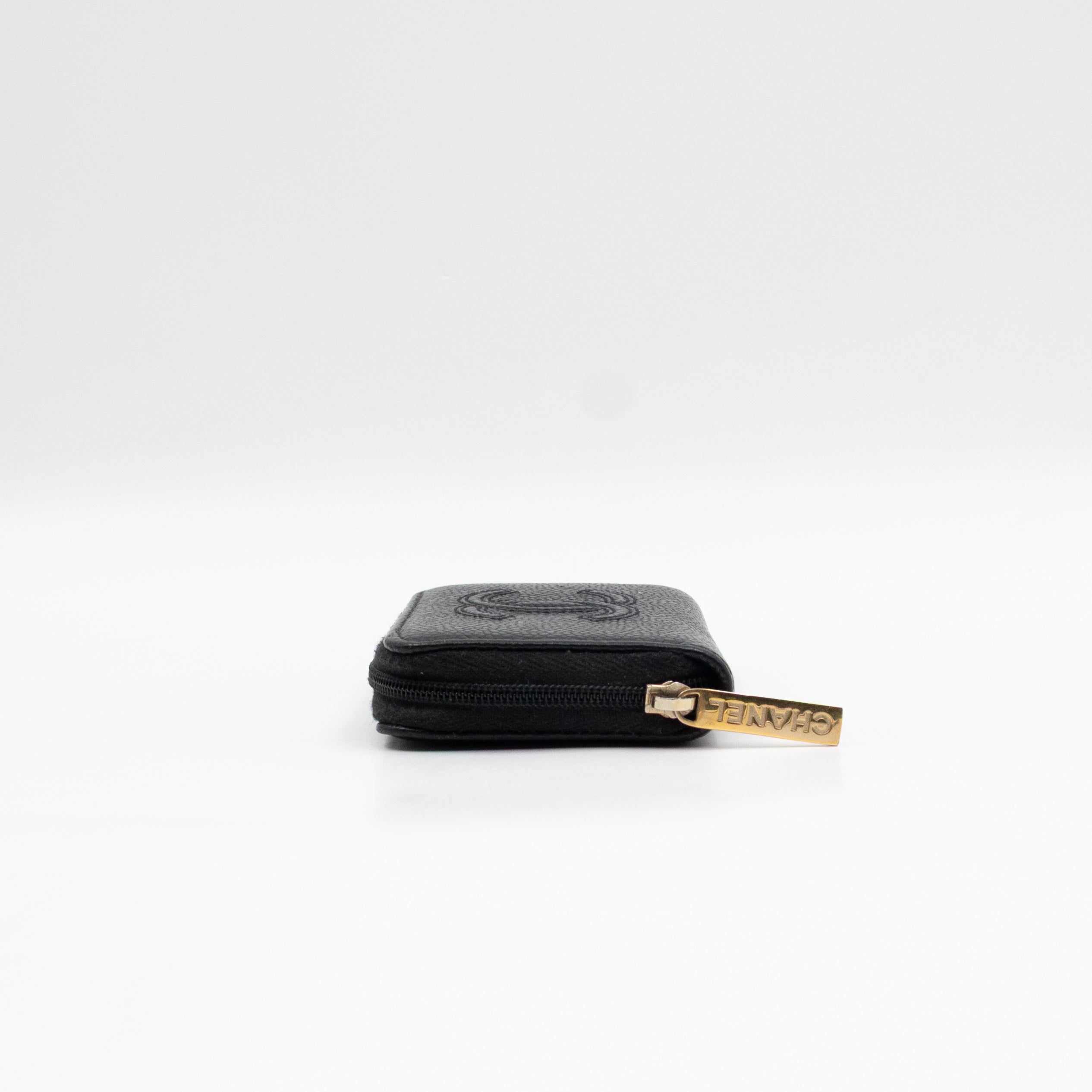 Zip Around Card Case CC Black Caviar Leather