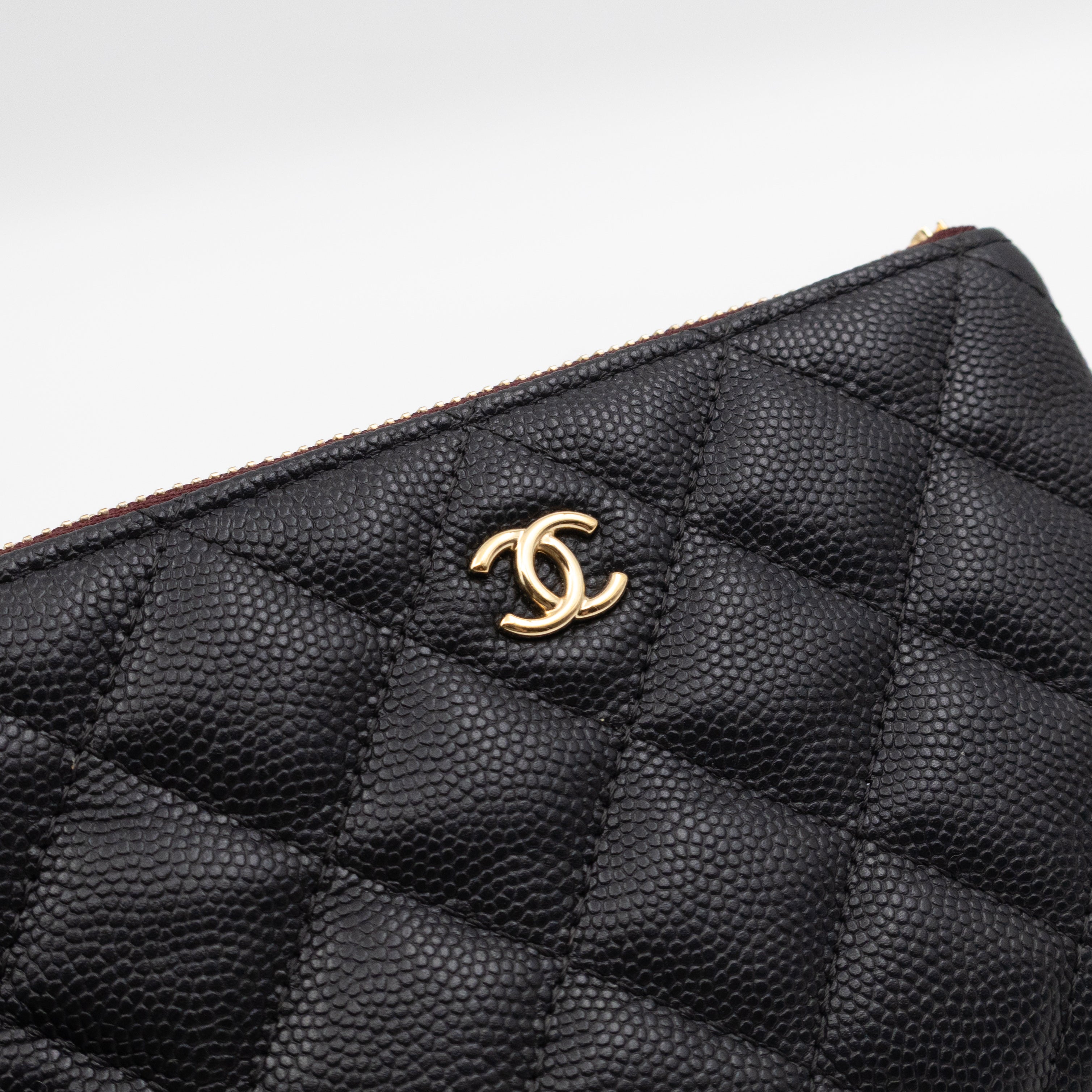 Classic Mini O Case Pouch Black Caviar Leather