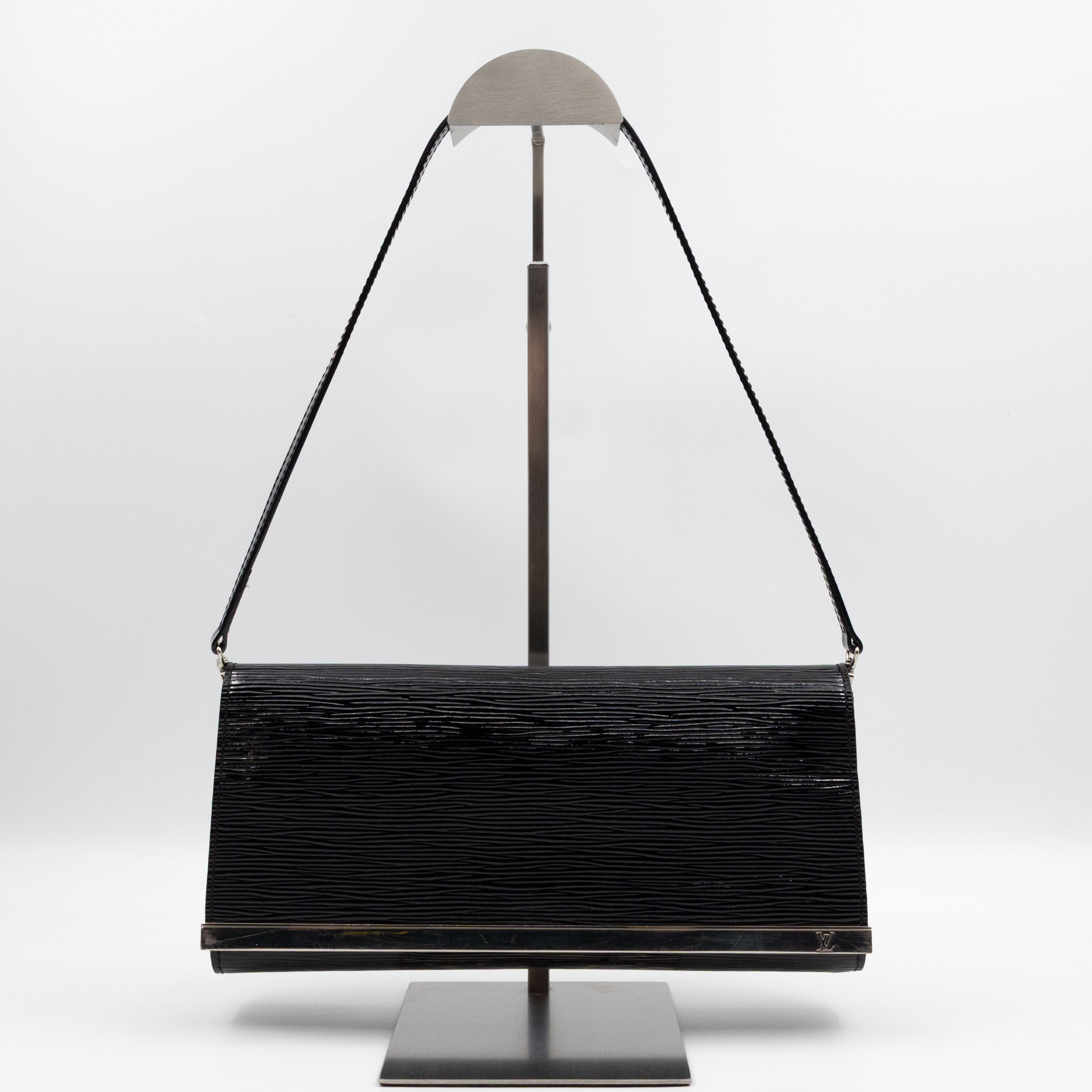 Sevigne Clutch Electric Noir Epi Leather
