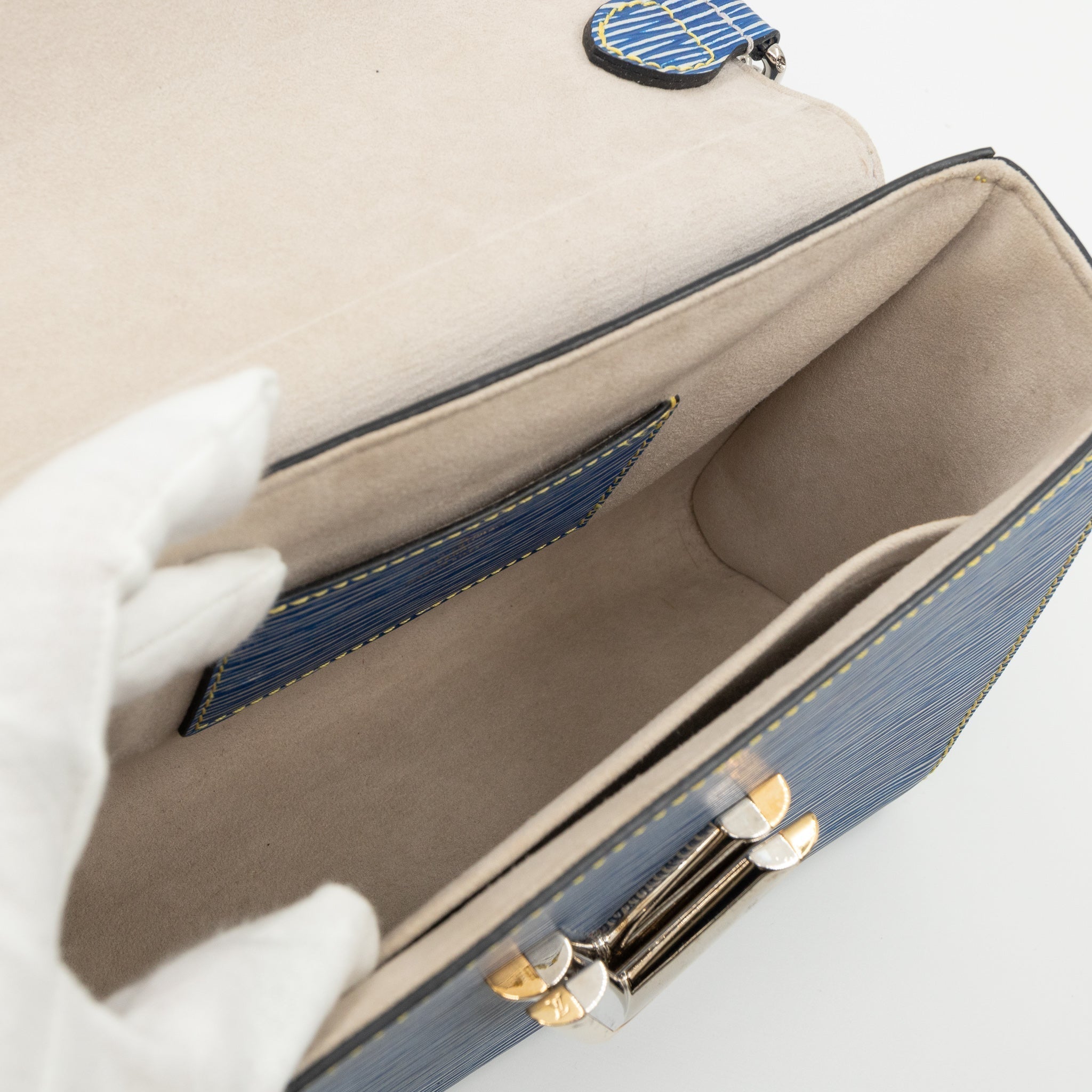 Twist MM Epi Leather Denim