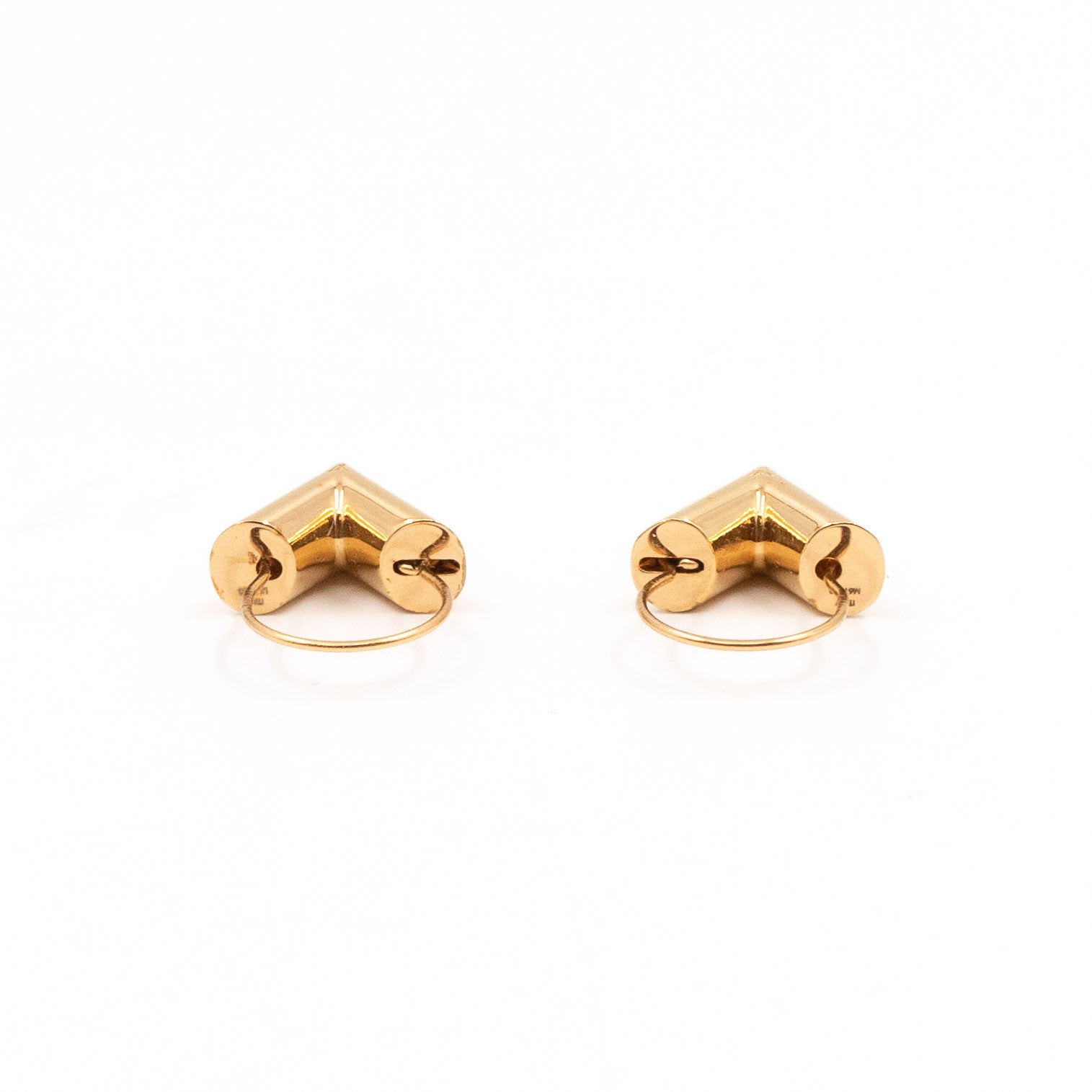 Essential V Hoops
