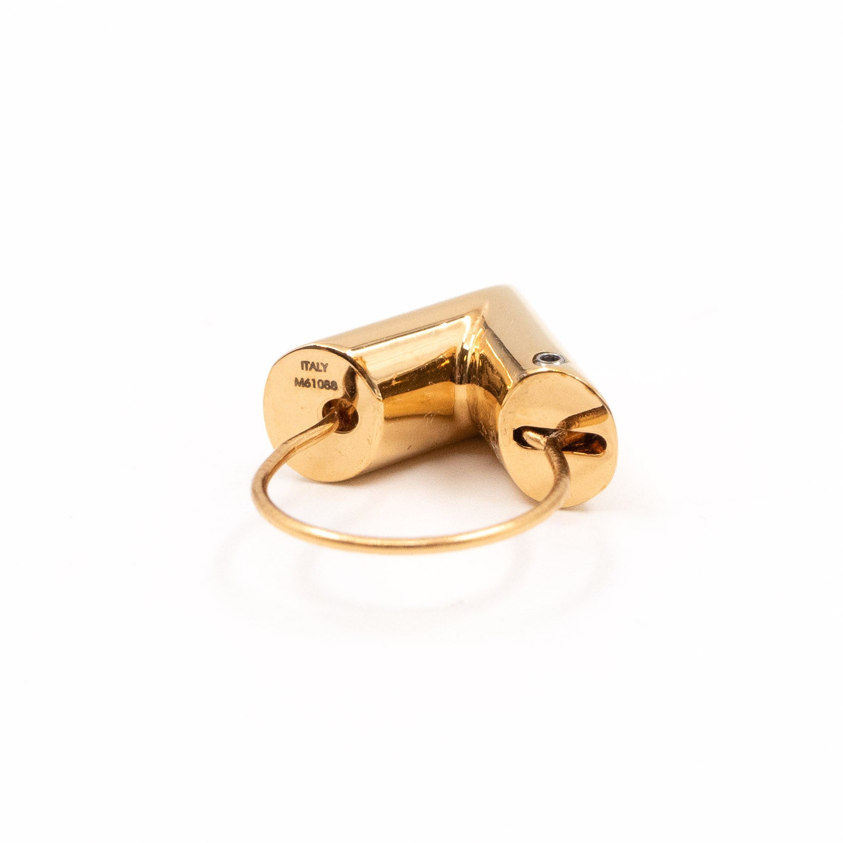Essential V Hoops