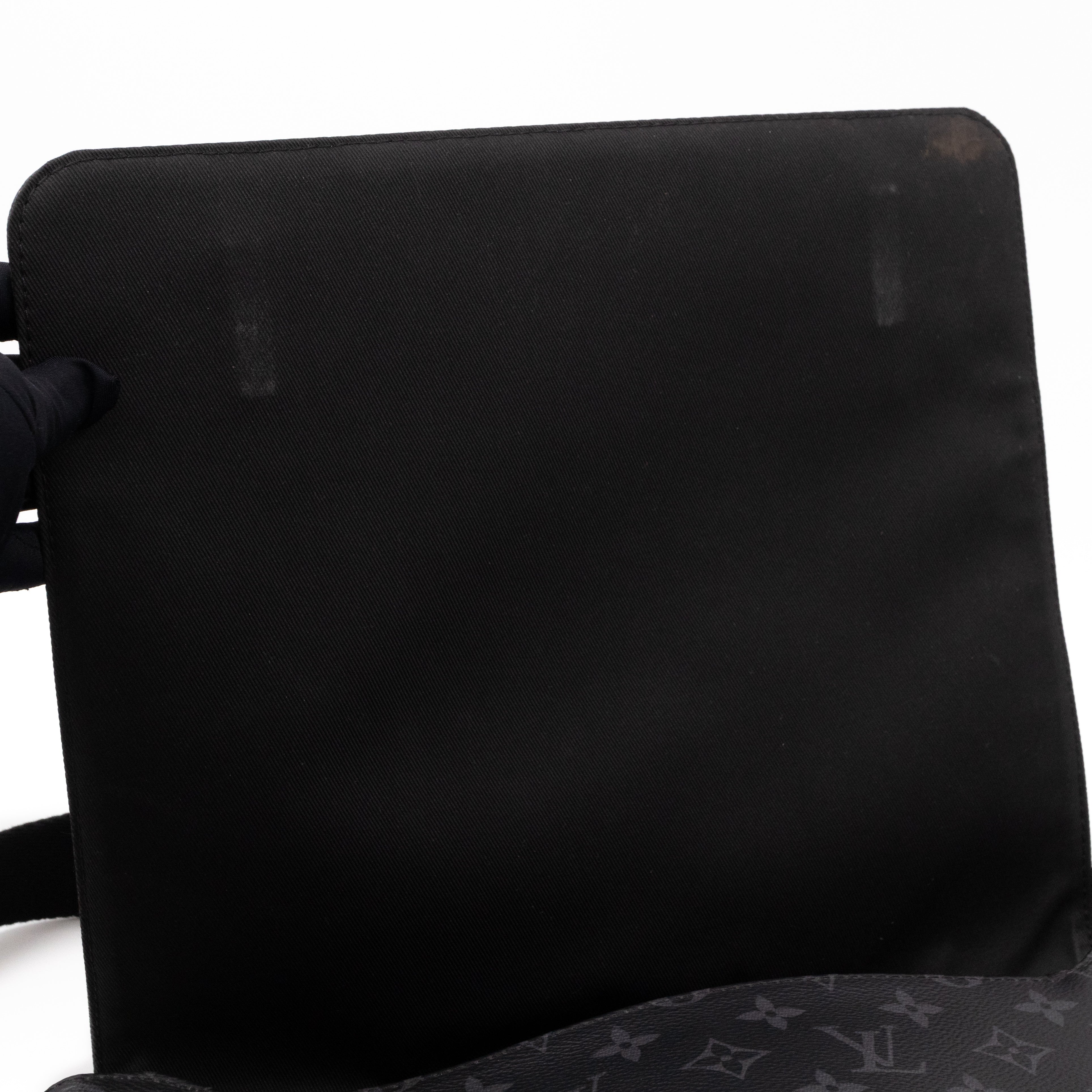 District MM Monogram Eclipse