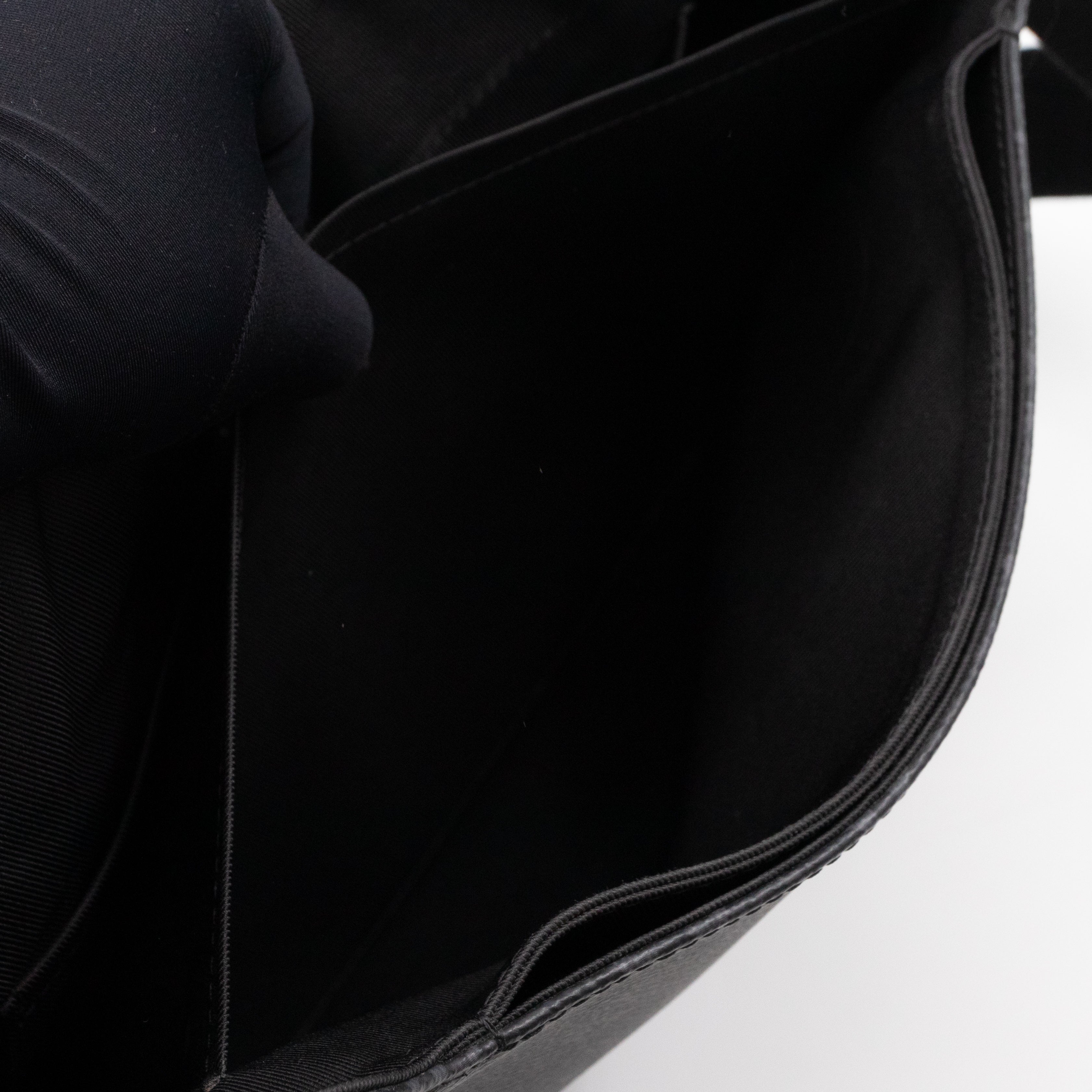 District MM Monogram Eclipse