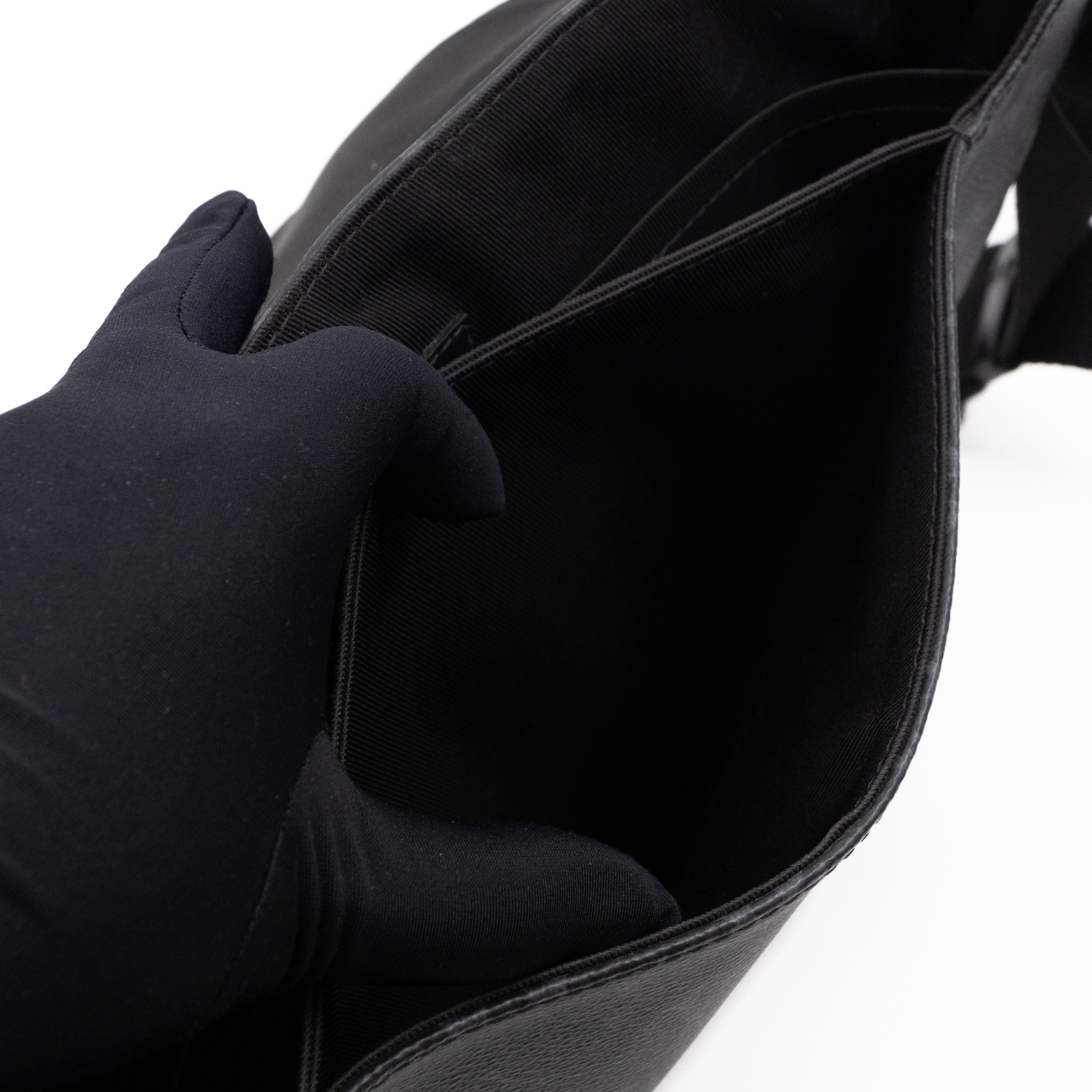 District MM Monogram Eclipse