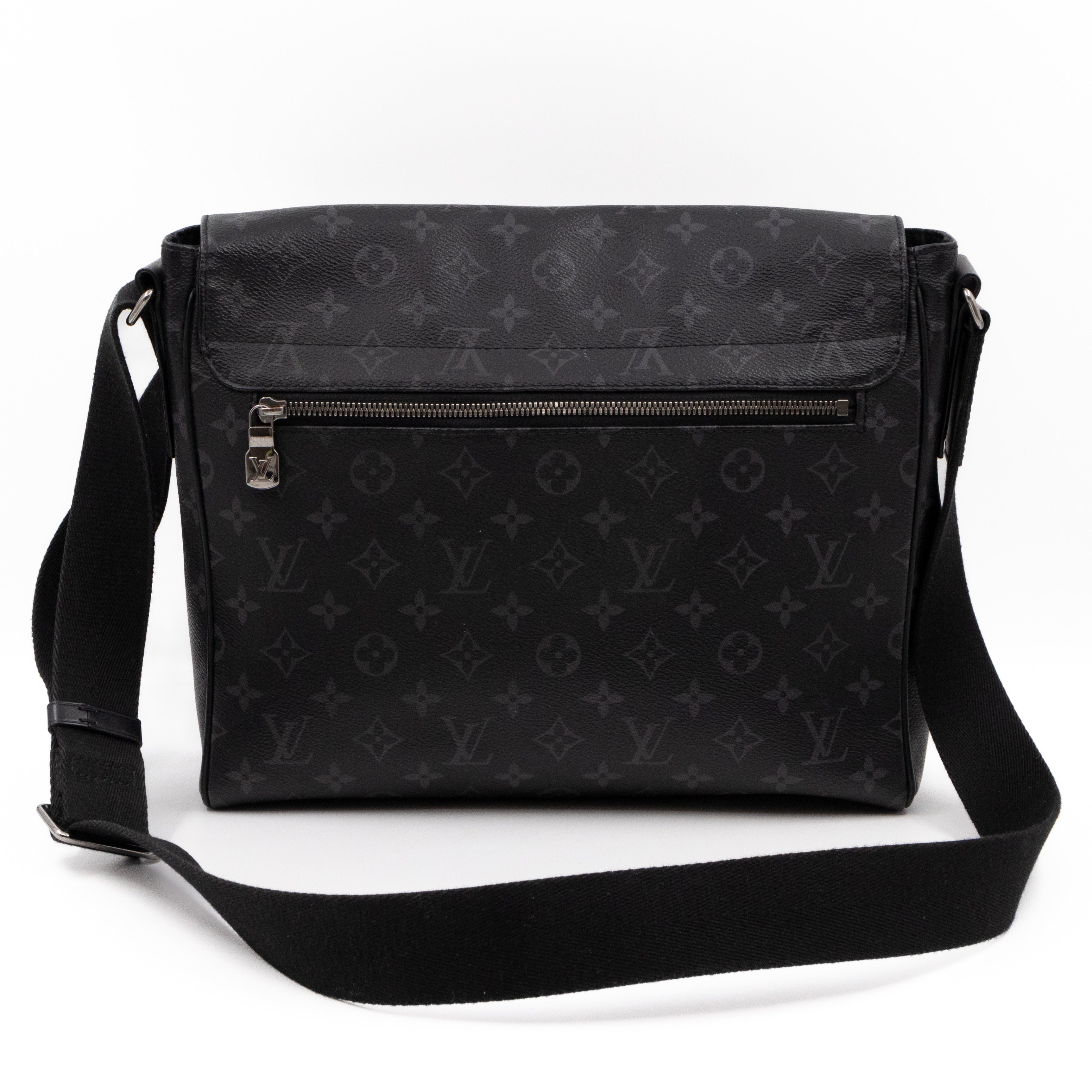 District MM Monogram Eclipse