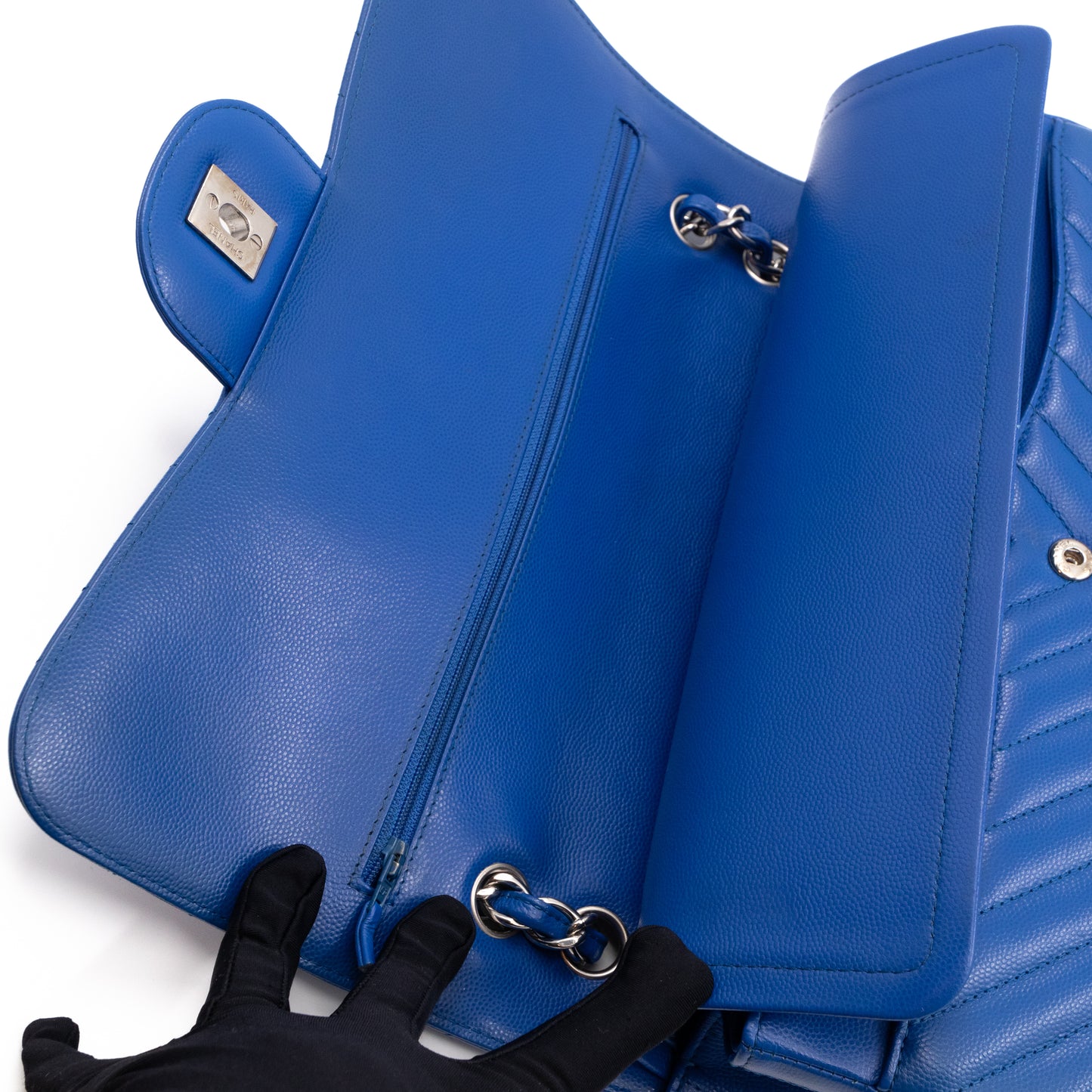Classic Double Flap Jumbo Blue Chevron Caviar Silver