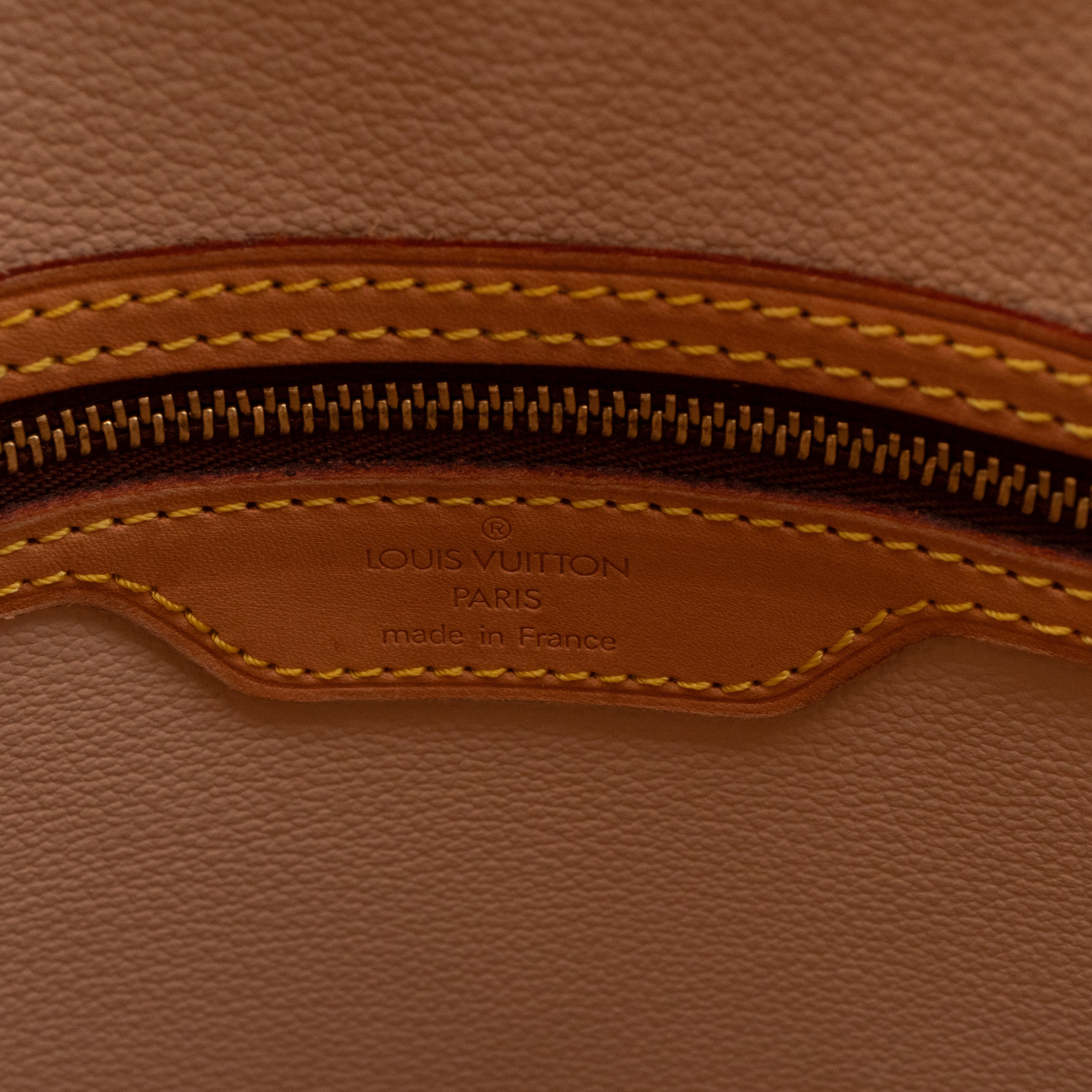 Petit Bucket Monogram