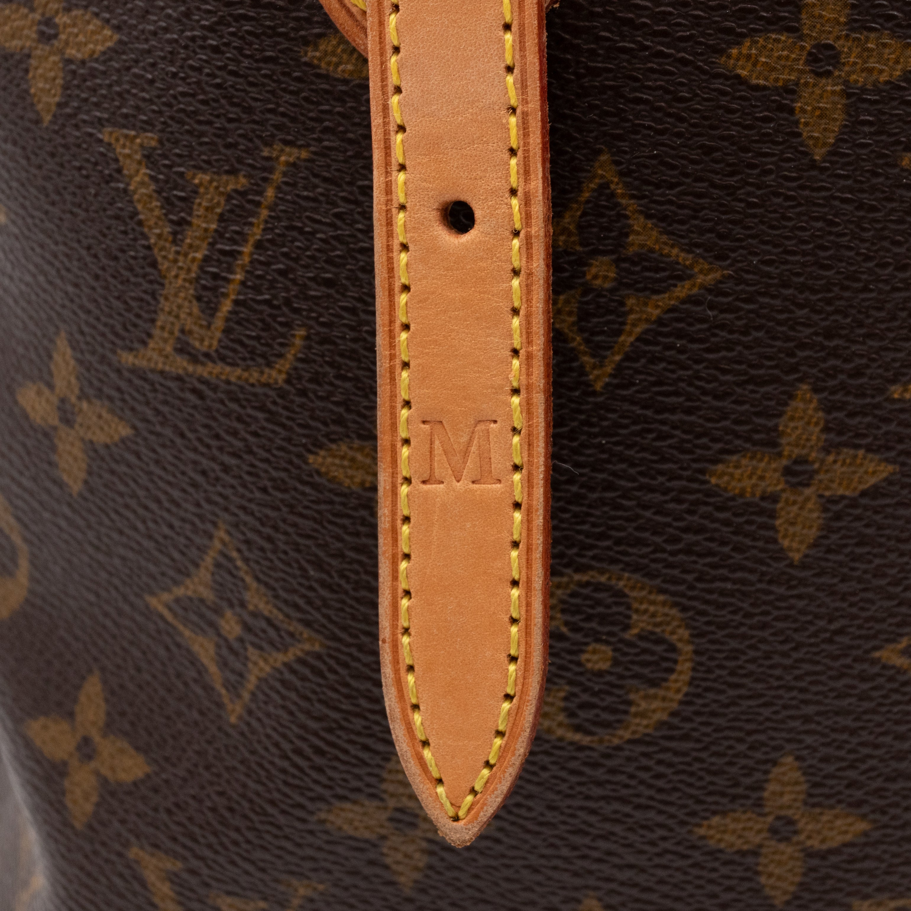 Petit Bucket Monogram