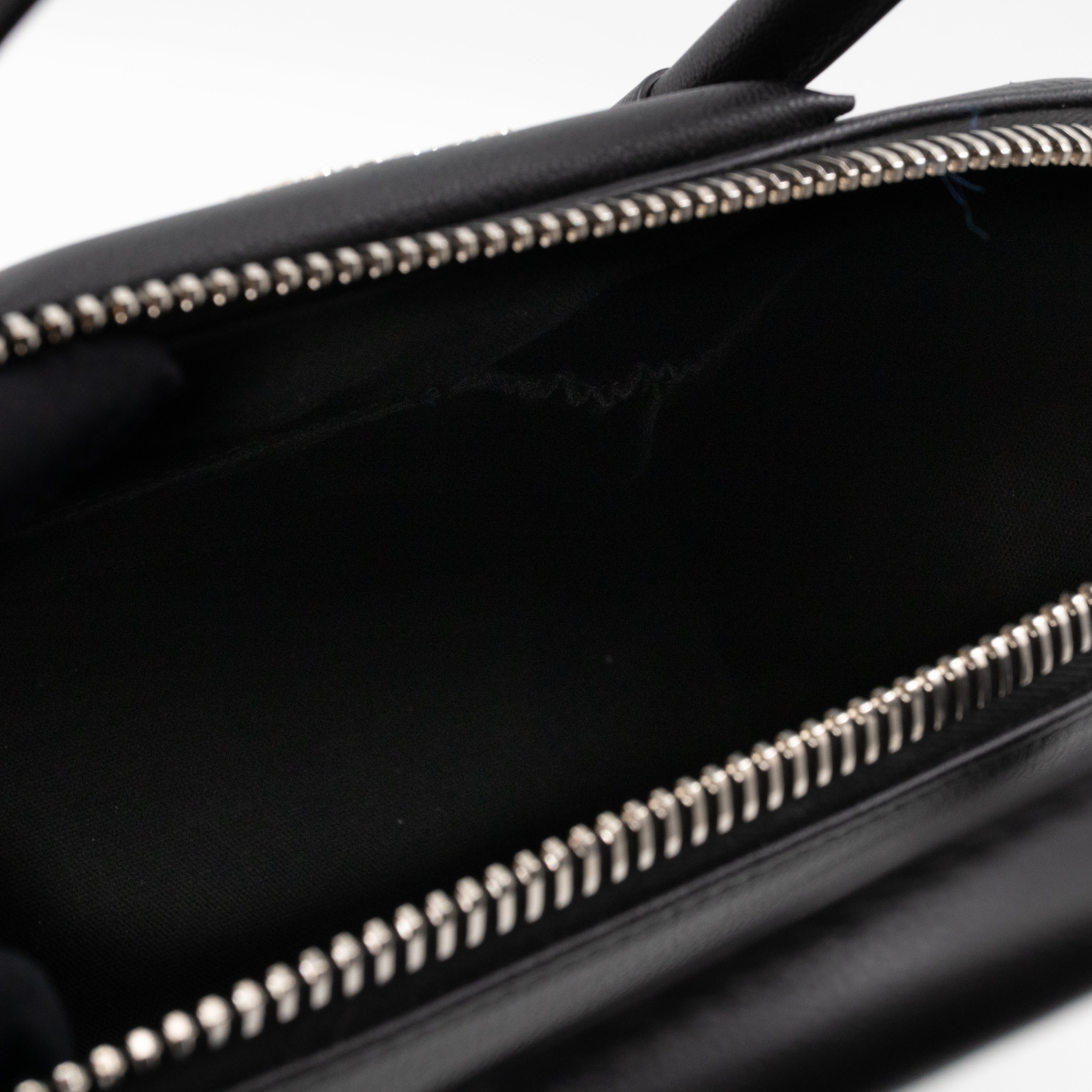 Antigona Small Black Leather