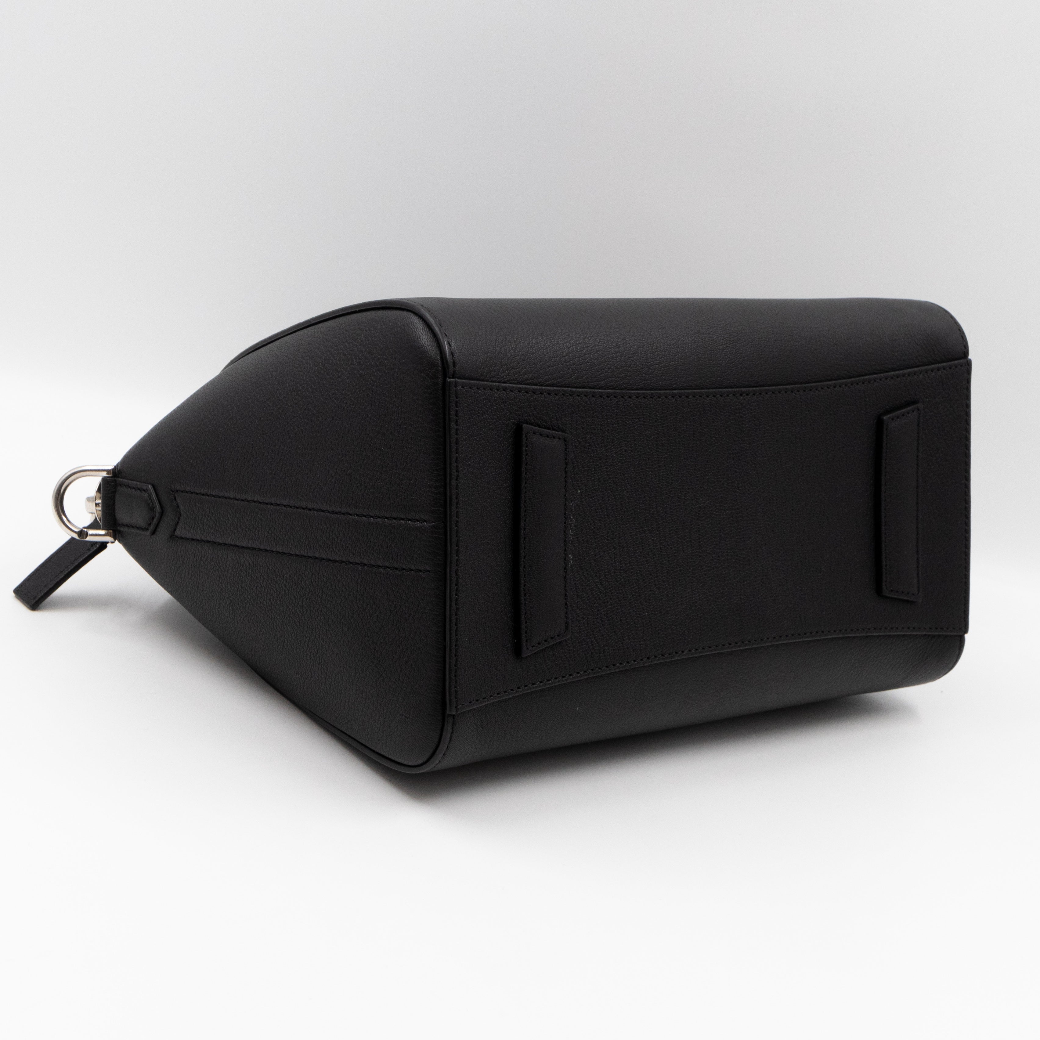 Antigona Small Black Leather