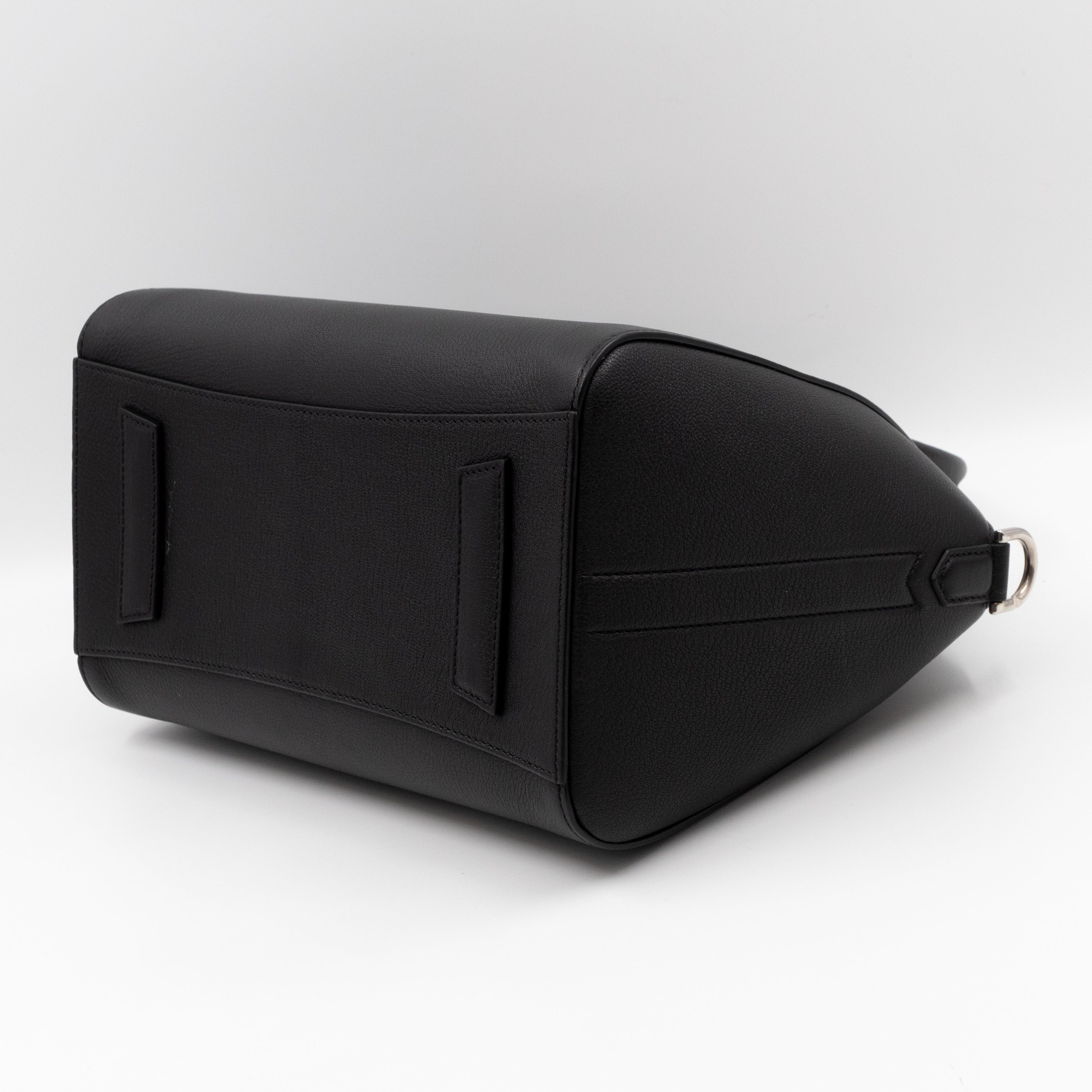 Antigona Small Black Leather