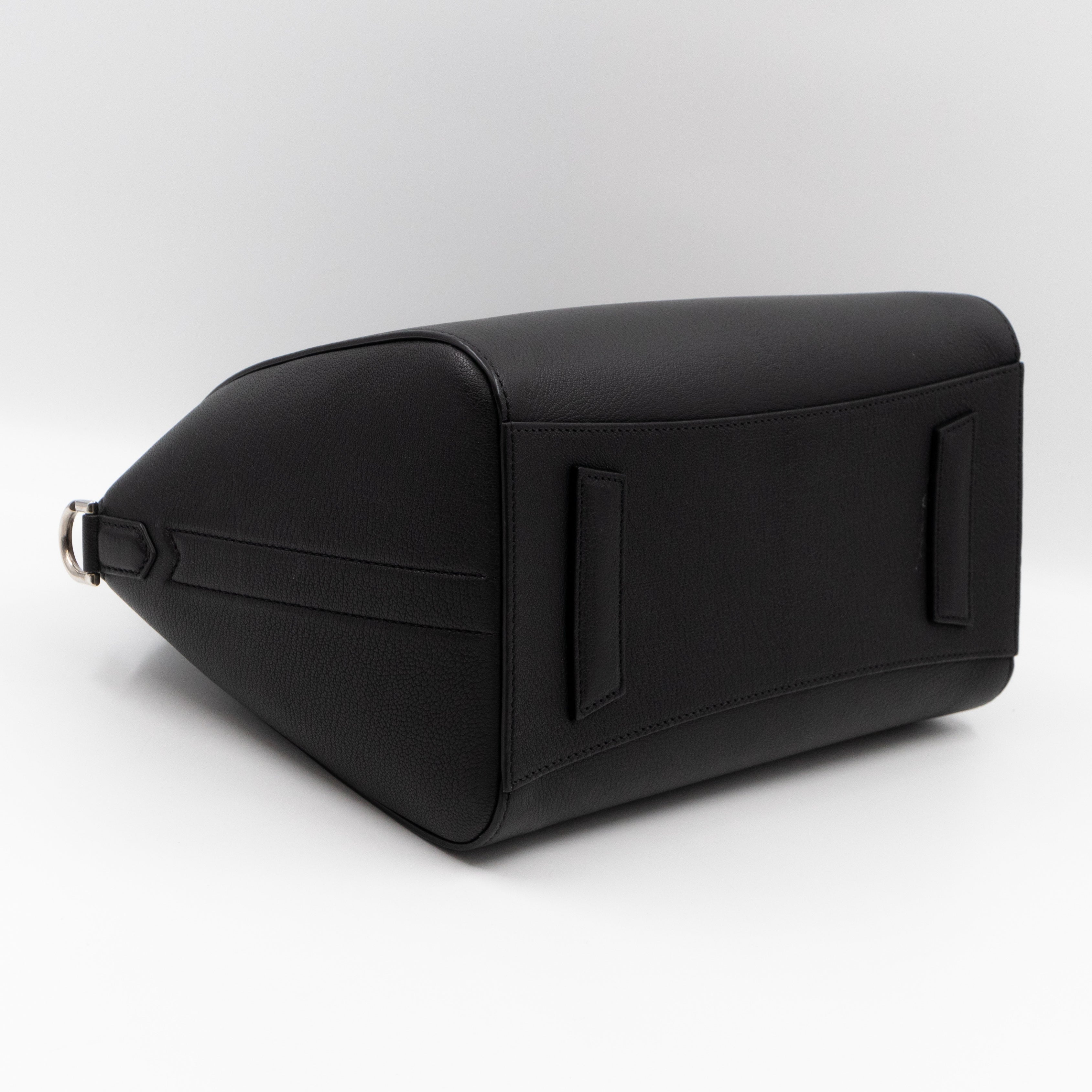 Antigona Small Black Leather