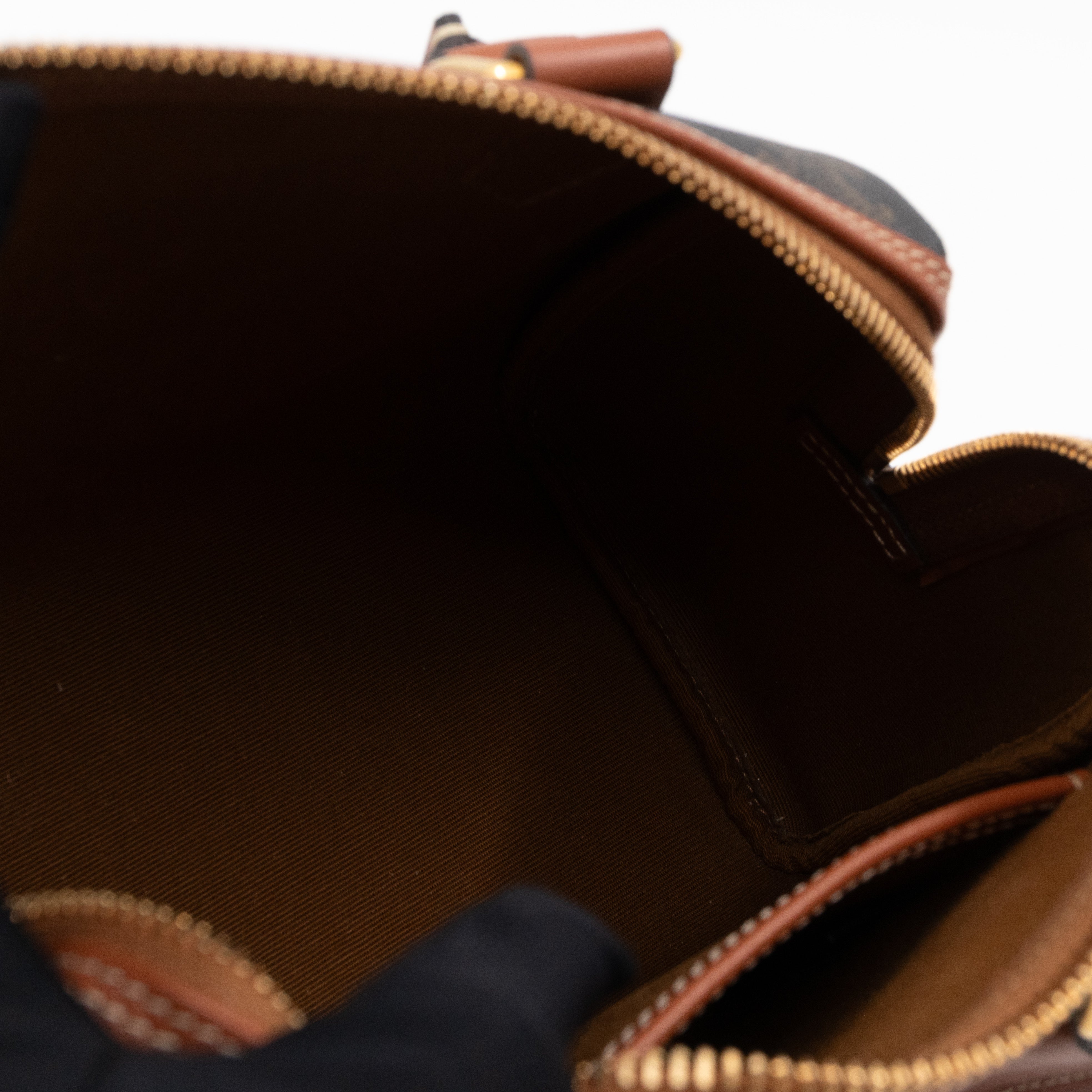 Small Boston Bag Triomphe Canvas