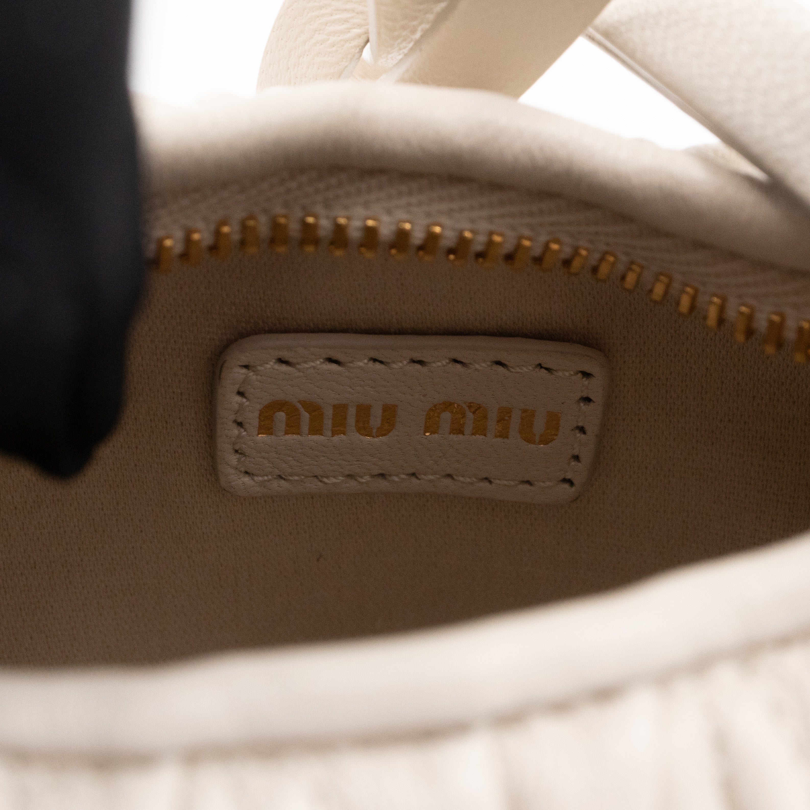 Wander Micro Hobo Bag White Matelassé Nappa Leather