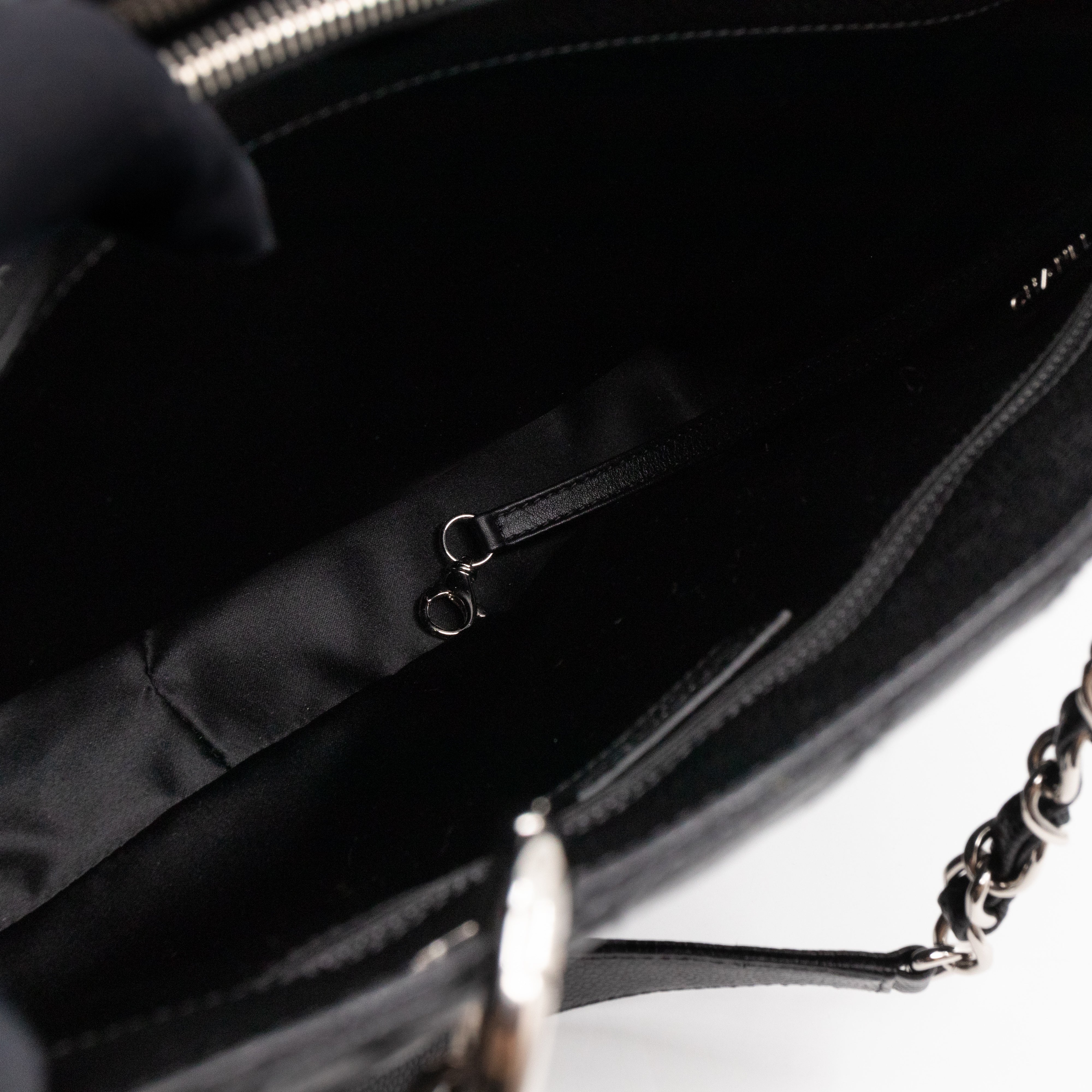 GST Grand Shopping Tote Black Caviar Silver