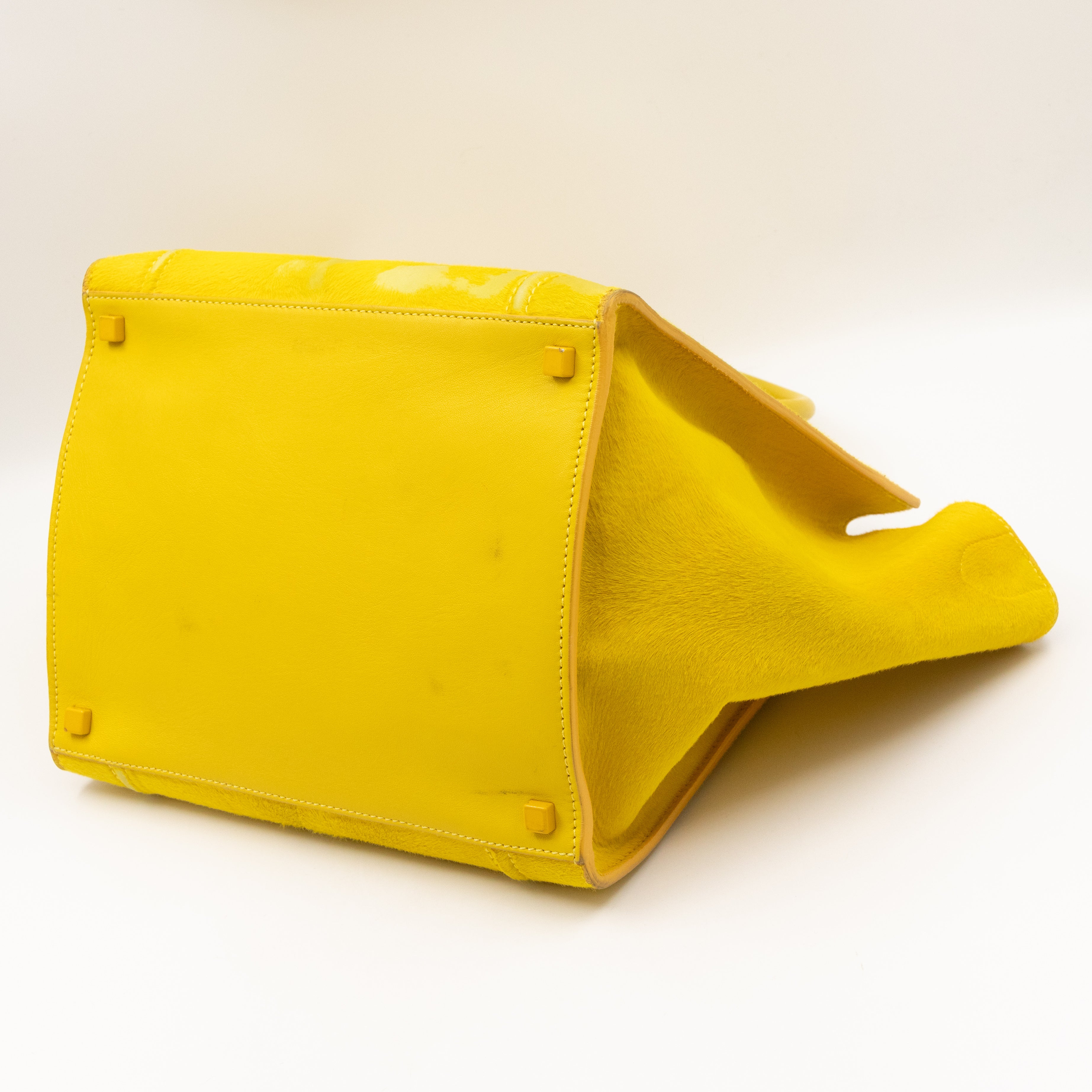 Phantom Medium Luggage Yellow Pony Hair Leather