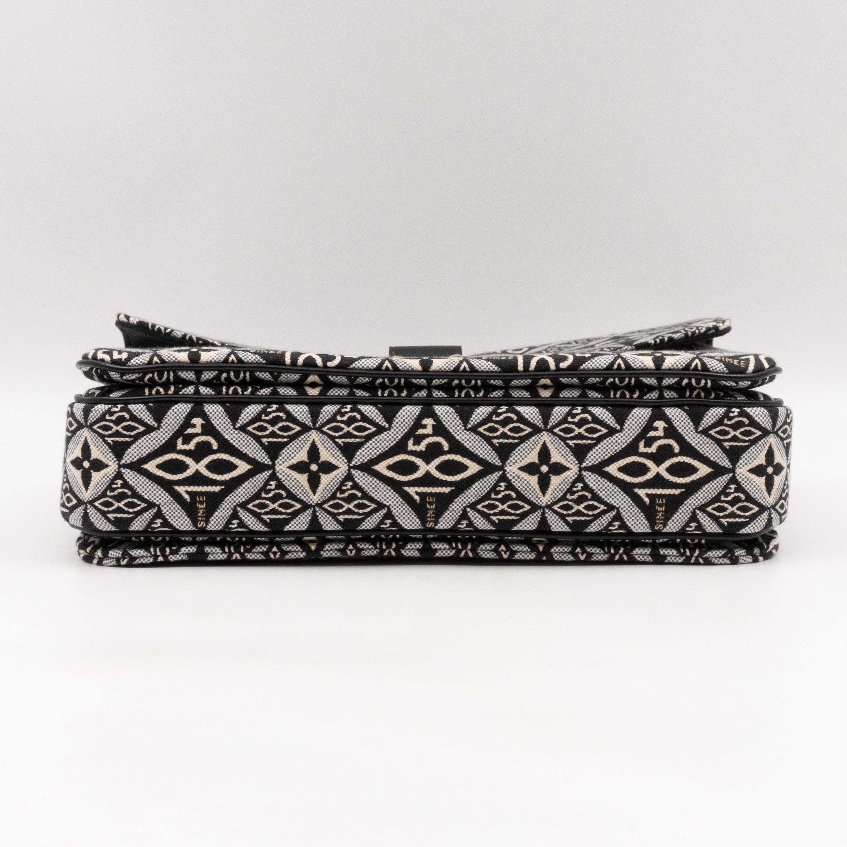 Pochette Metis Since 1854