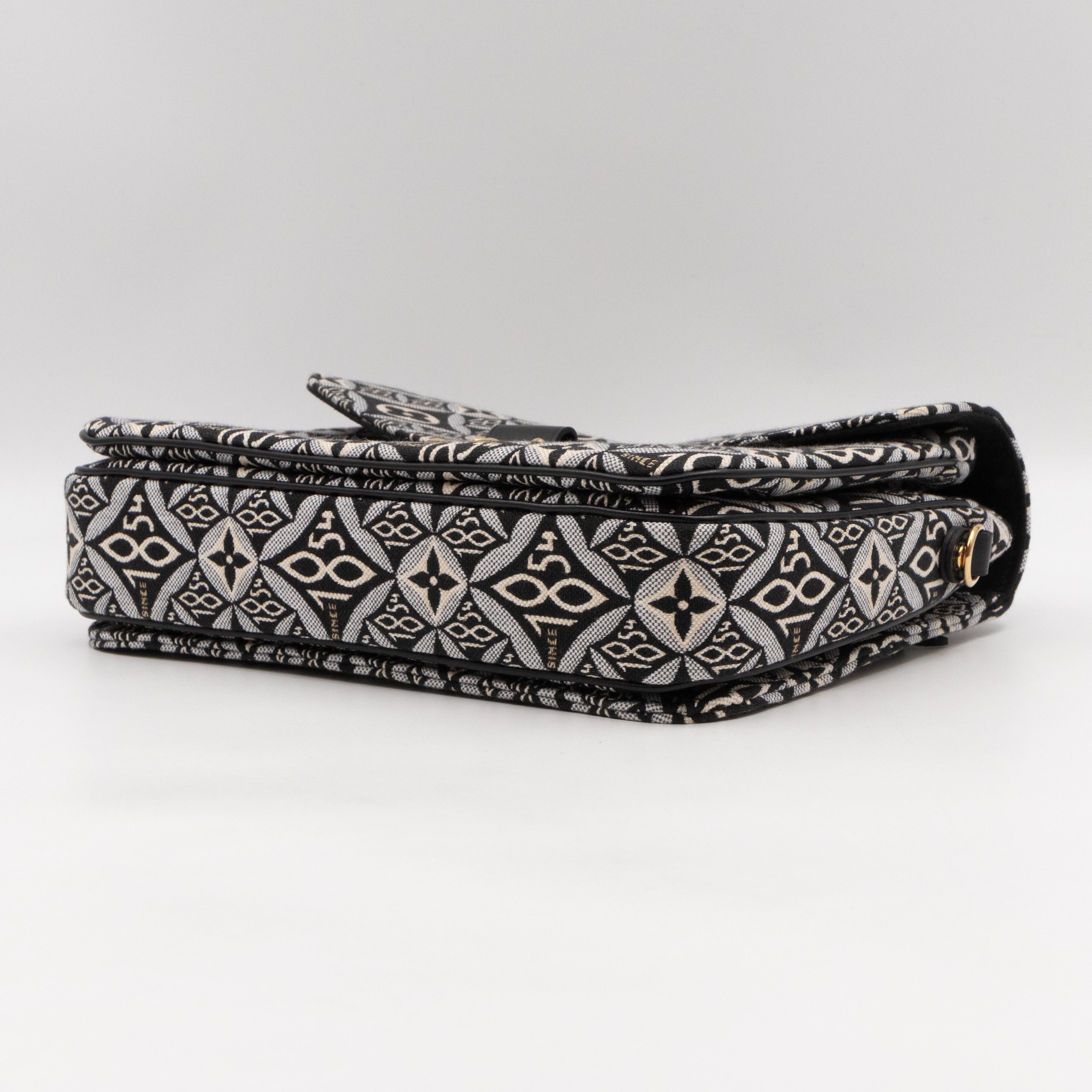 Pochette Metis Since 1854