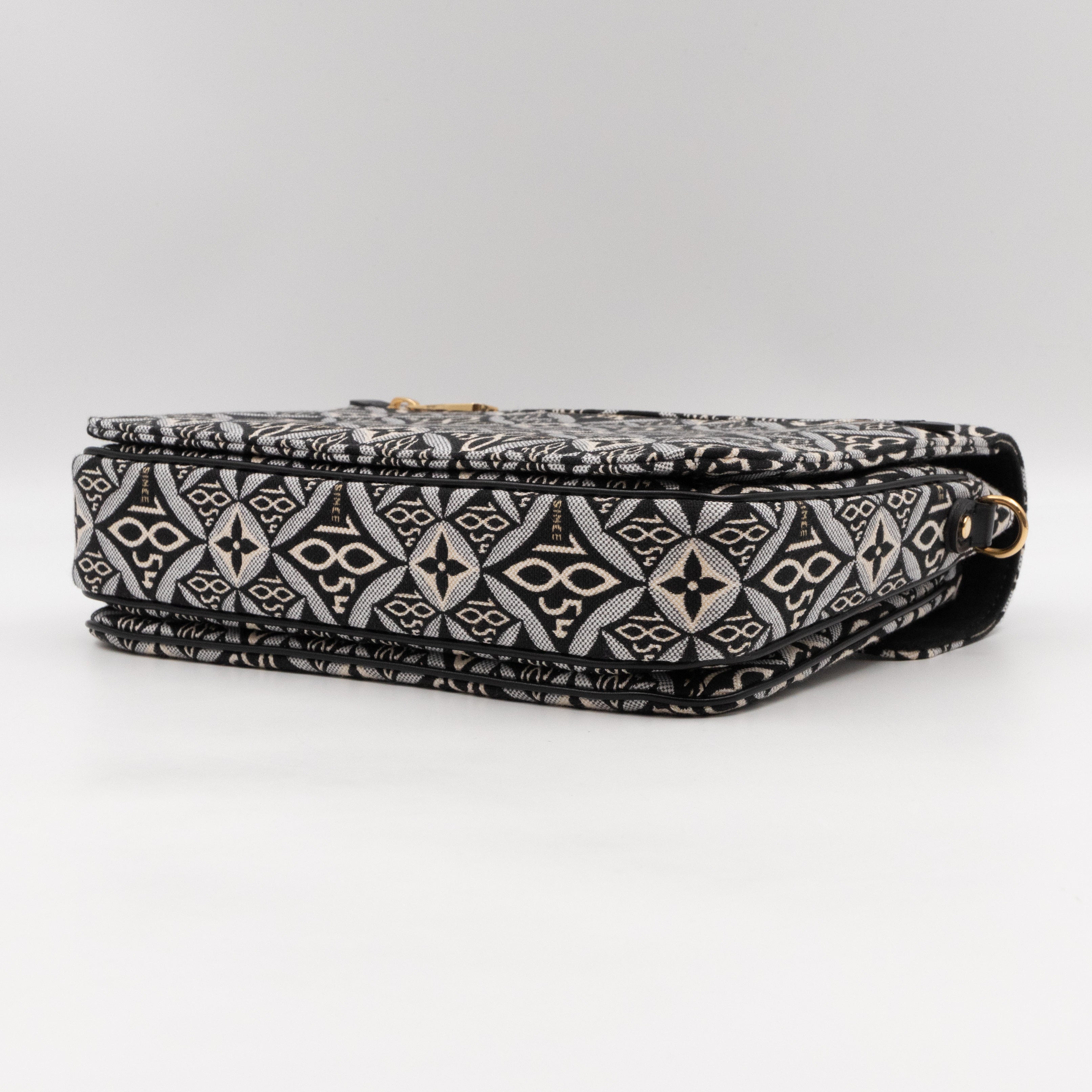 Pochette Metis Since 1854